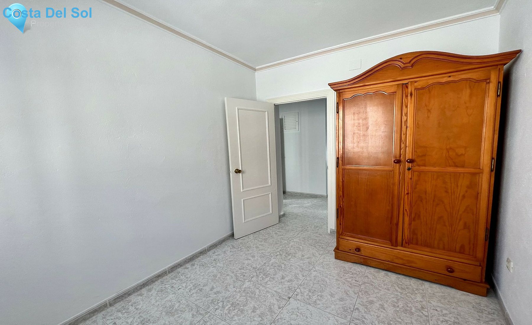 Townhouse in Alhaurín el Grande-1440528