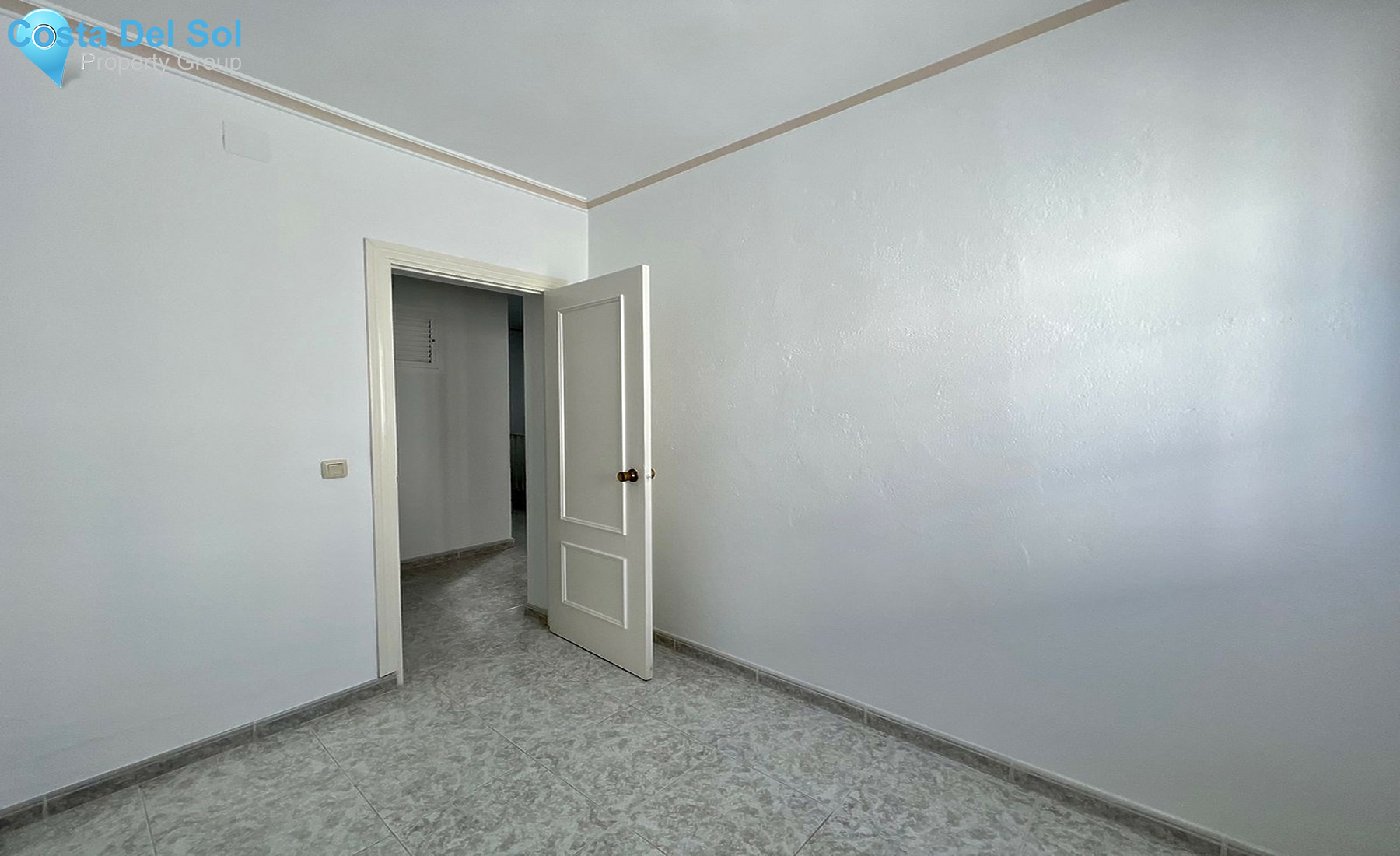 Townhouse in Alhaurín el Grande-1440530