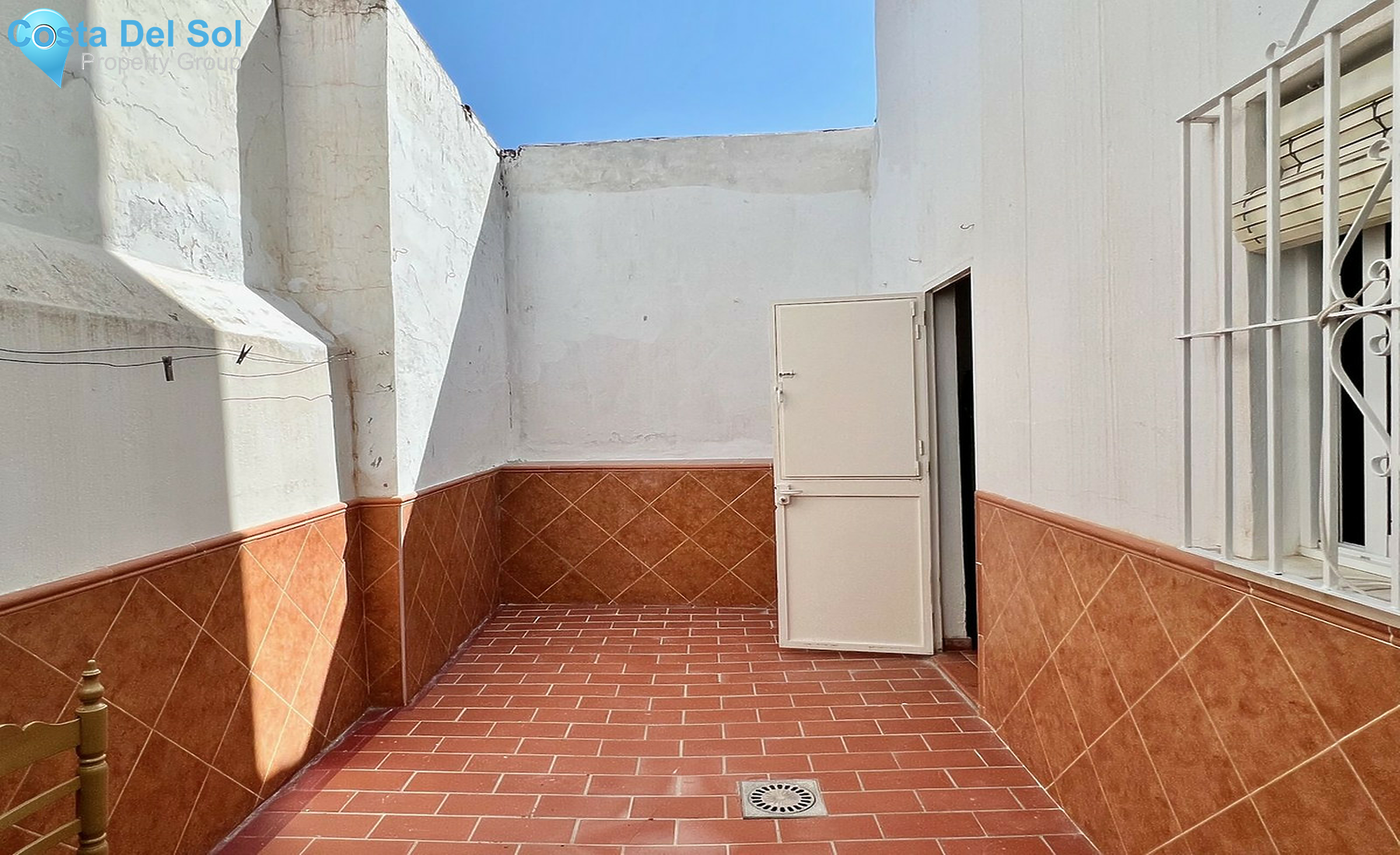 Townhouse in Alhaurín el Grande-1440521