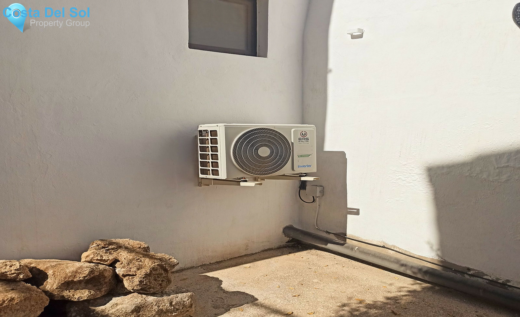 Townhouse in Alhaurín el Grande-1523798