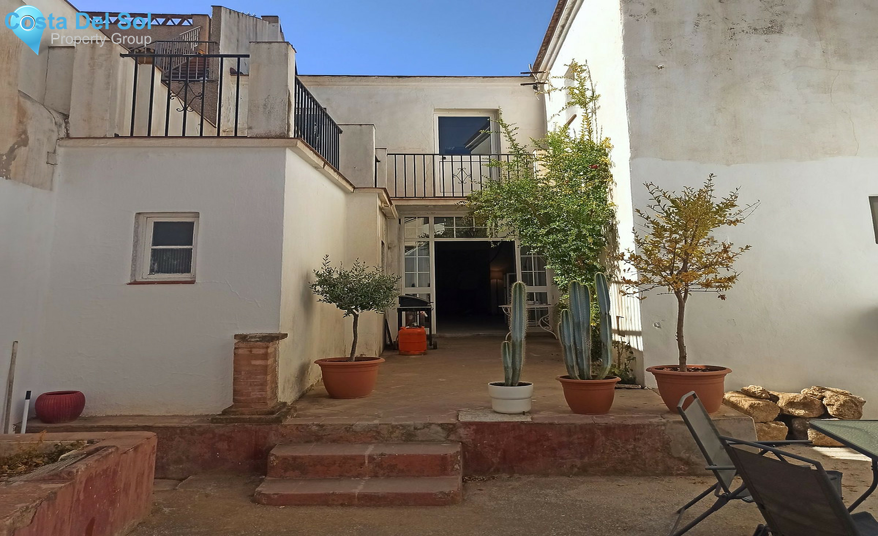 Townhouse in Alhaurín el Grande-1523786