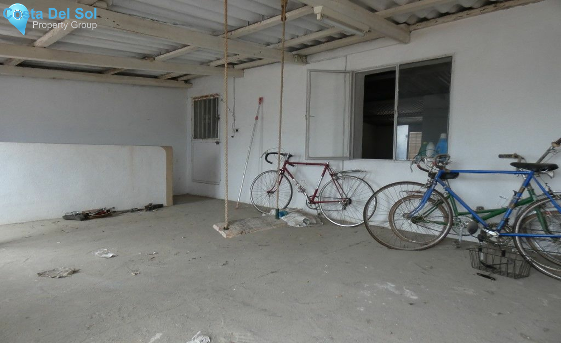 Townhouse in Alhaurín el Grande-1132098