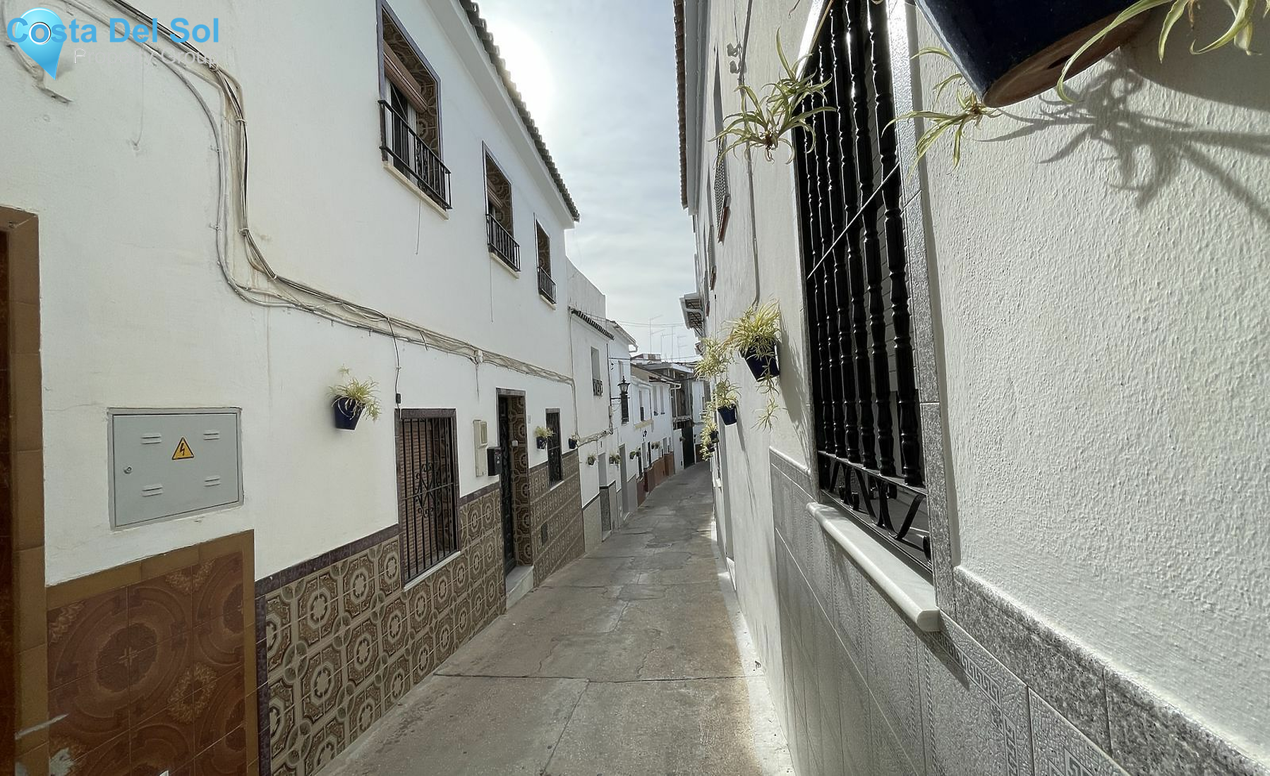 Townhouse in Alhaurín el Grande-1495461