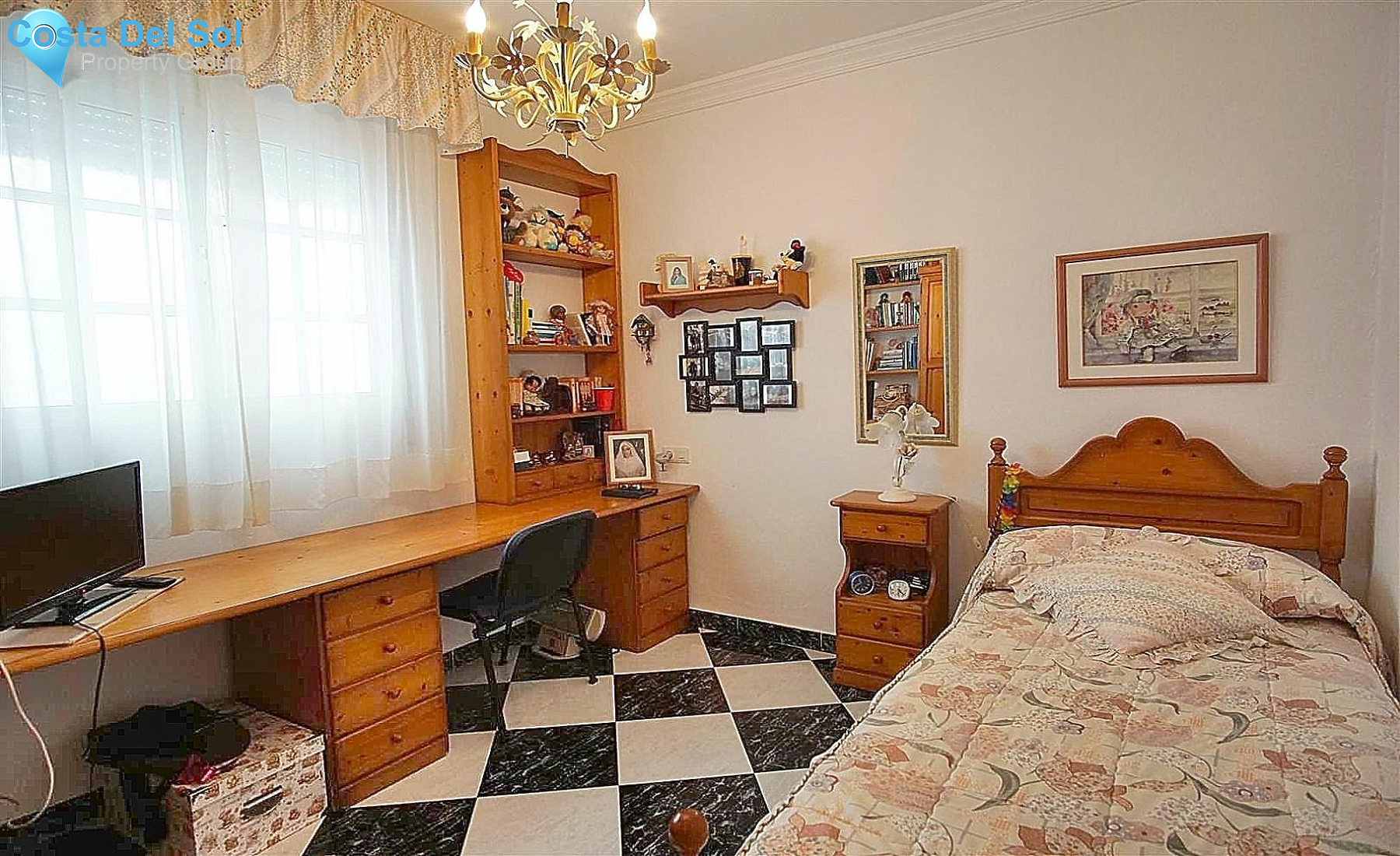 Townhouse in Alhaurín el Grande-1498453