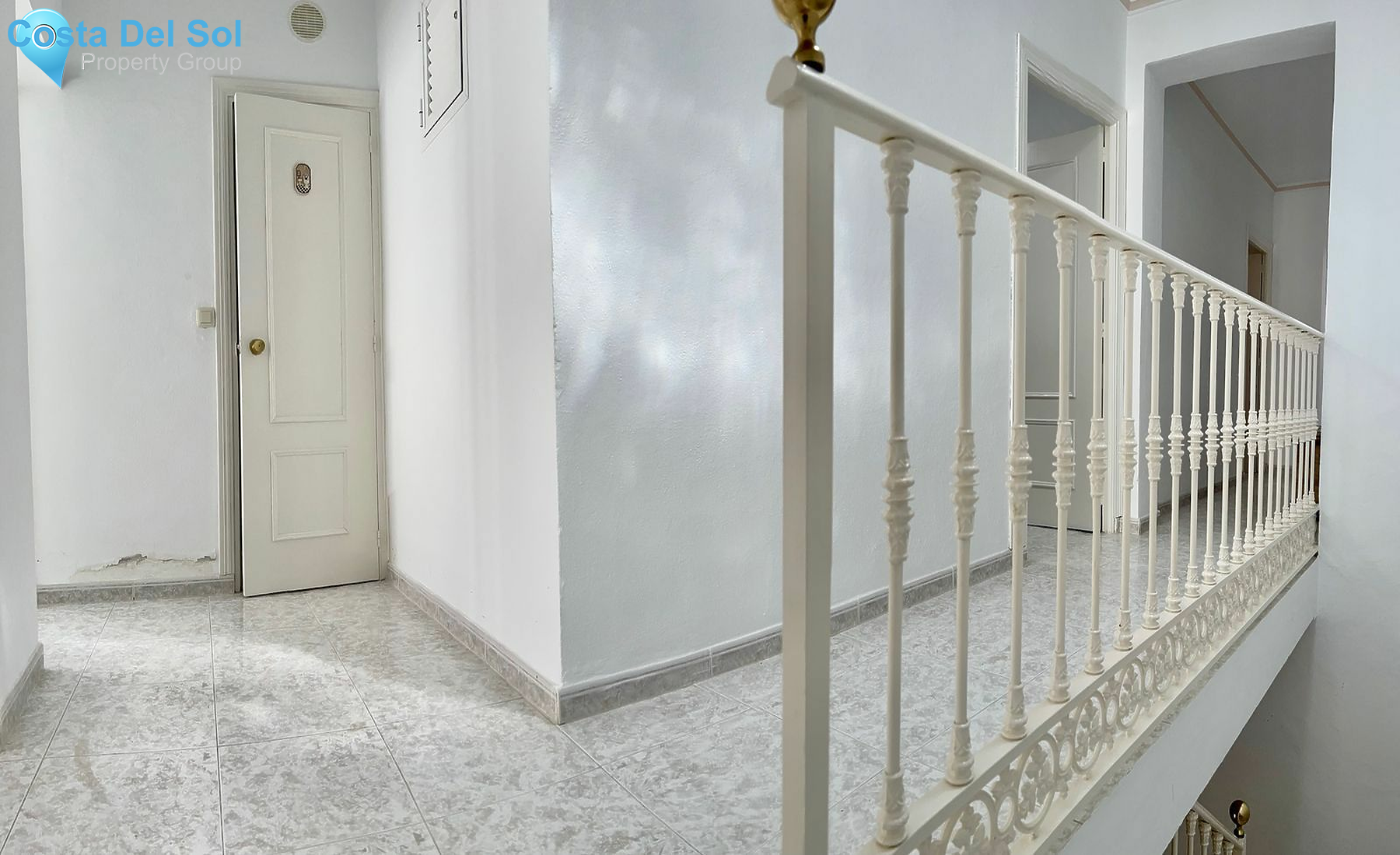 Townhouse in Alhaurín el Grande-1519847