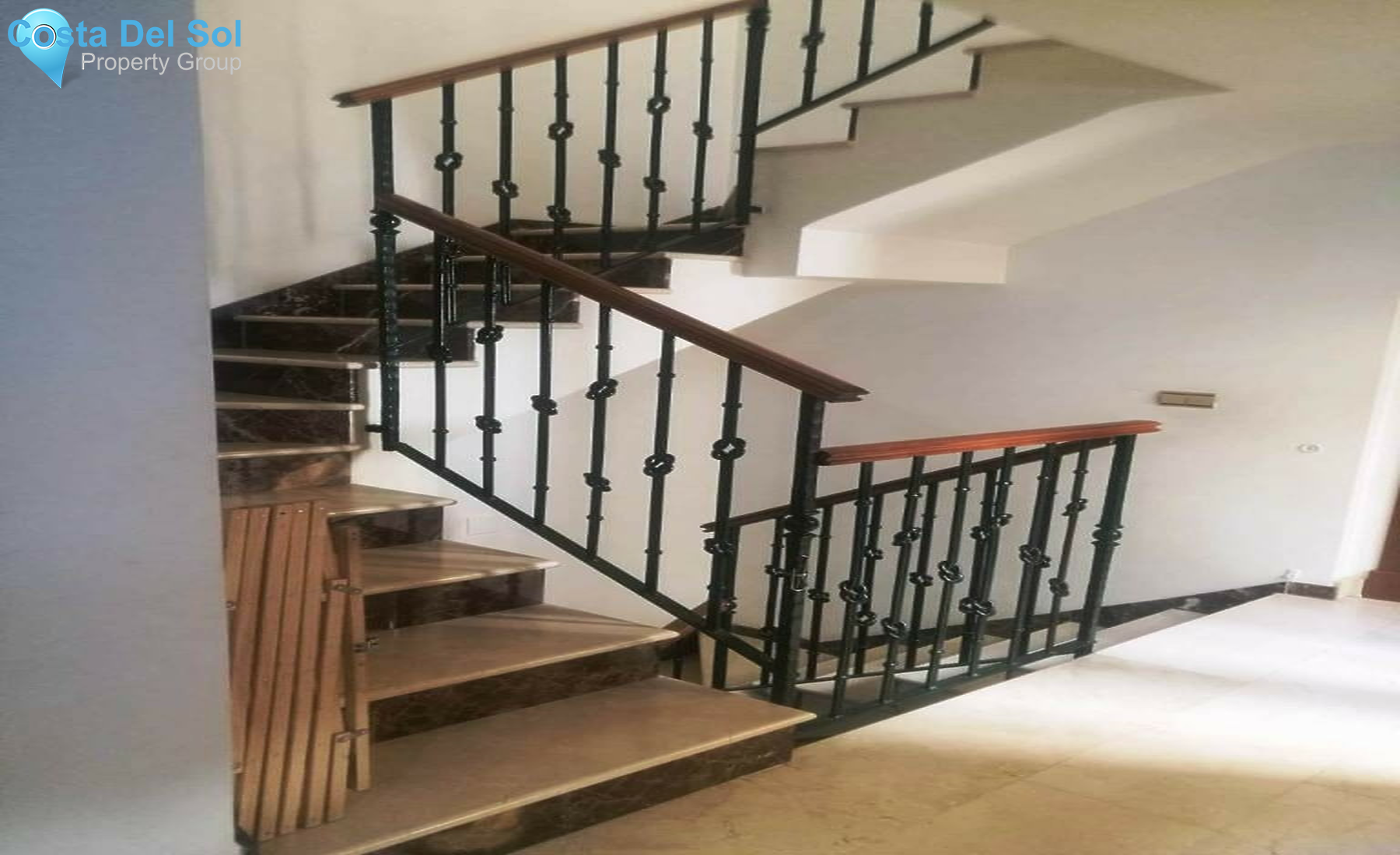 Townhouse in Coín-1349106