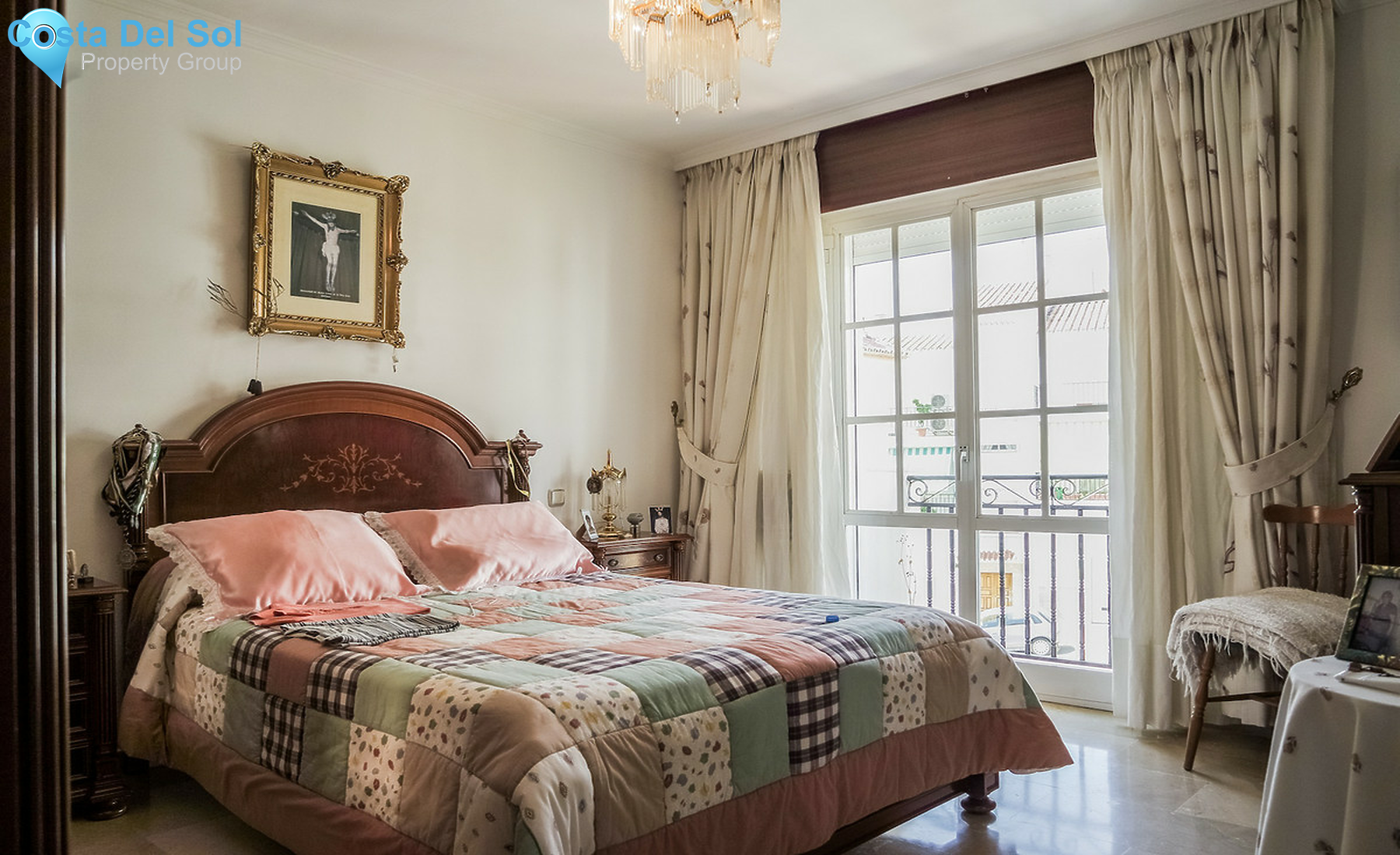 Townhouse in Estepona-1337402