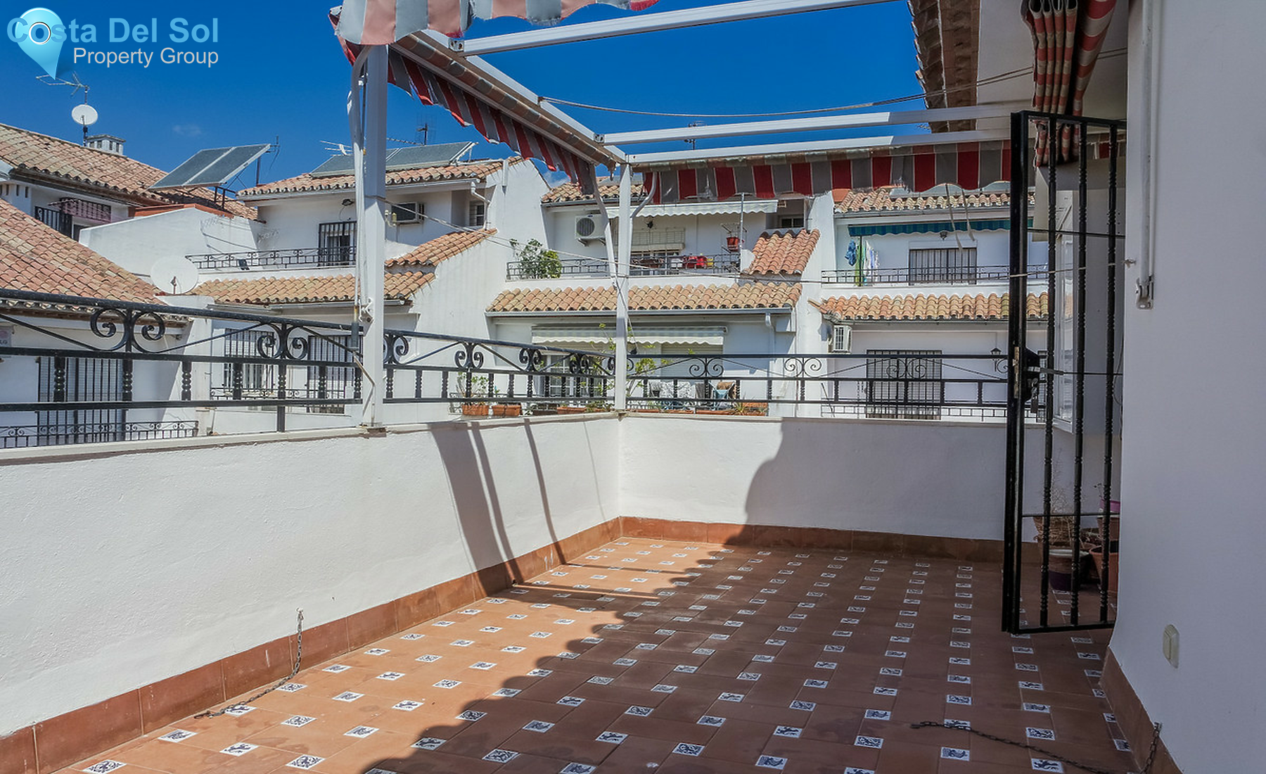 Townhouse in Estepona-1337407