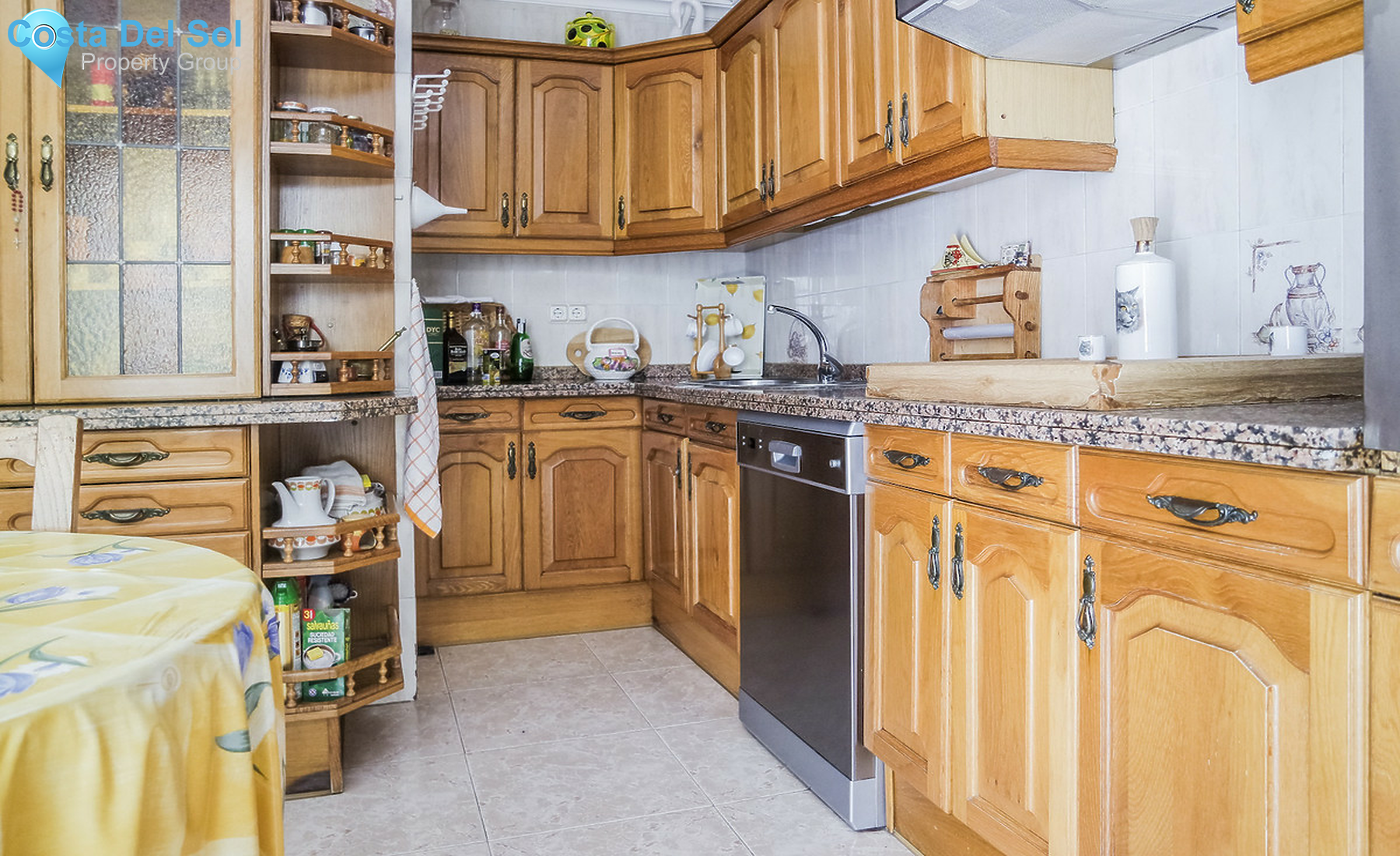 Townhouse in Estepona-1337396