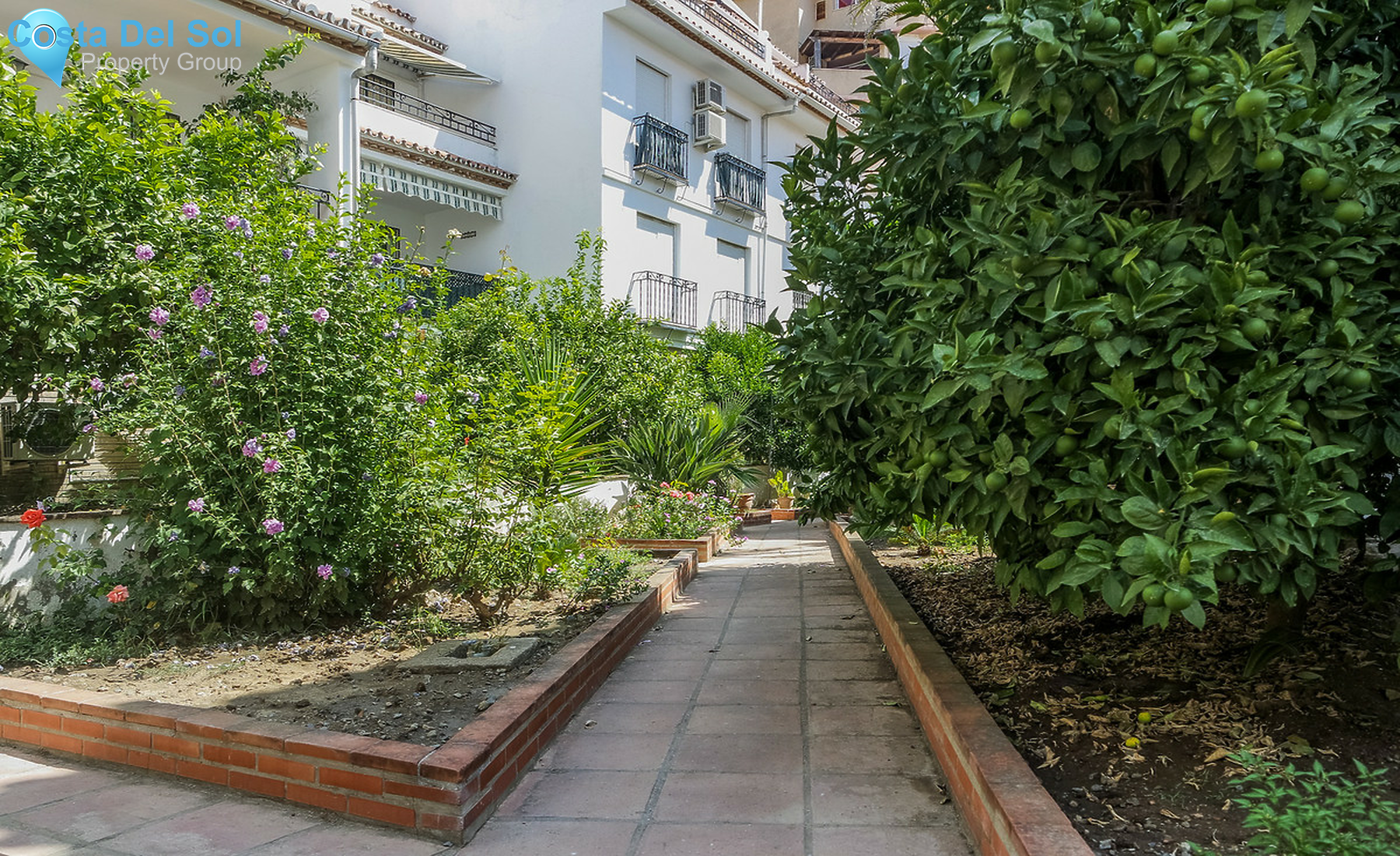 Townhouse in Estepona-1337397