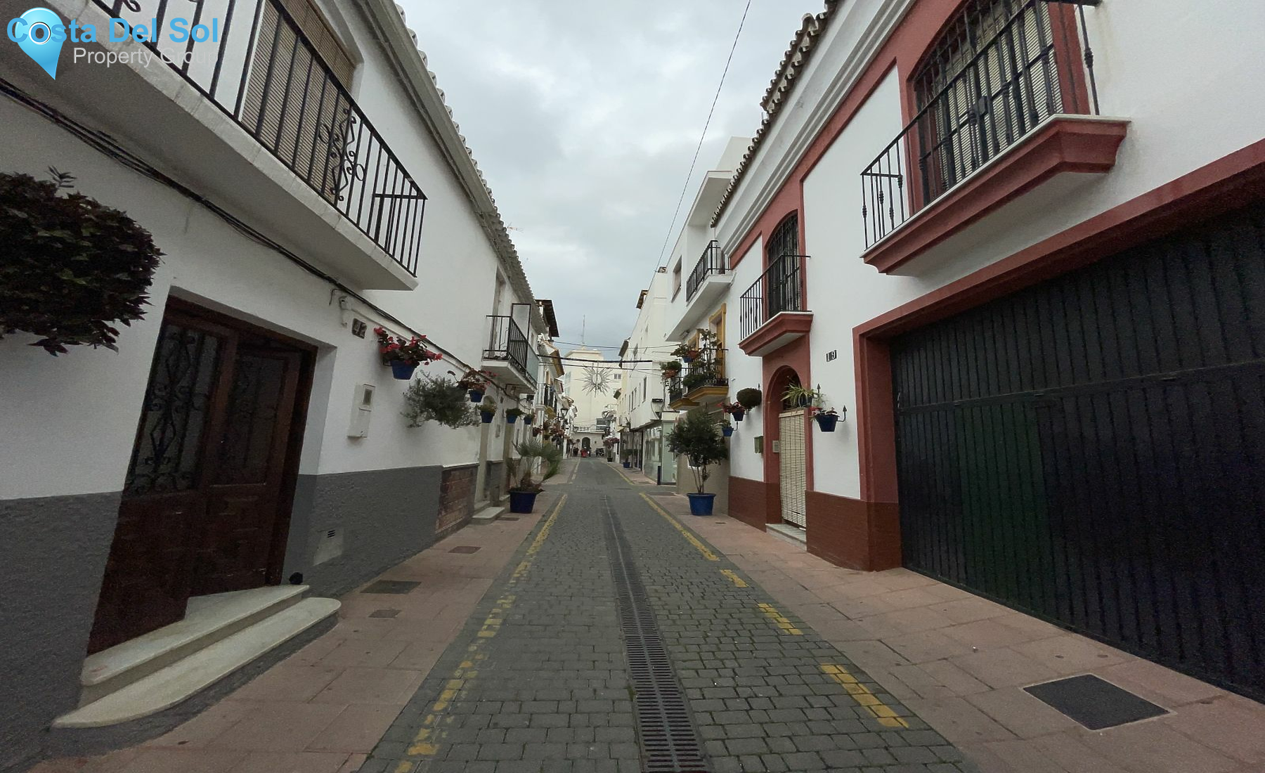 Townhouse in Estepona-1178685