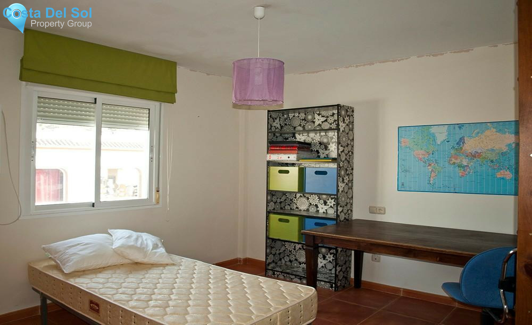 Townhouse in Guaro-1356872