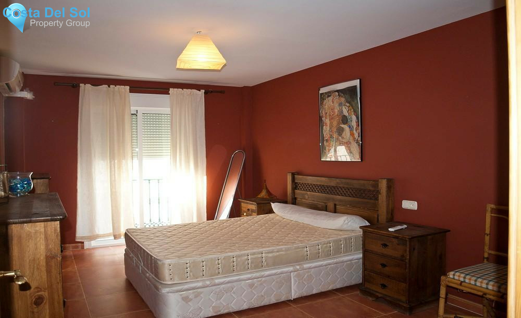 Townhouse in Guaro-1356875