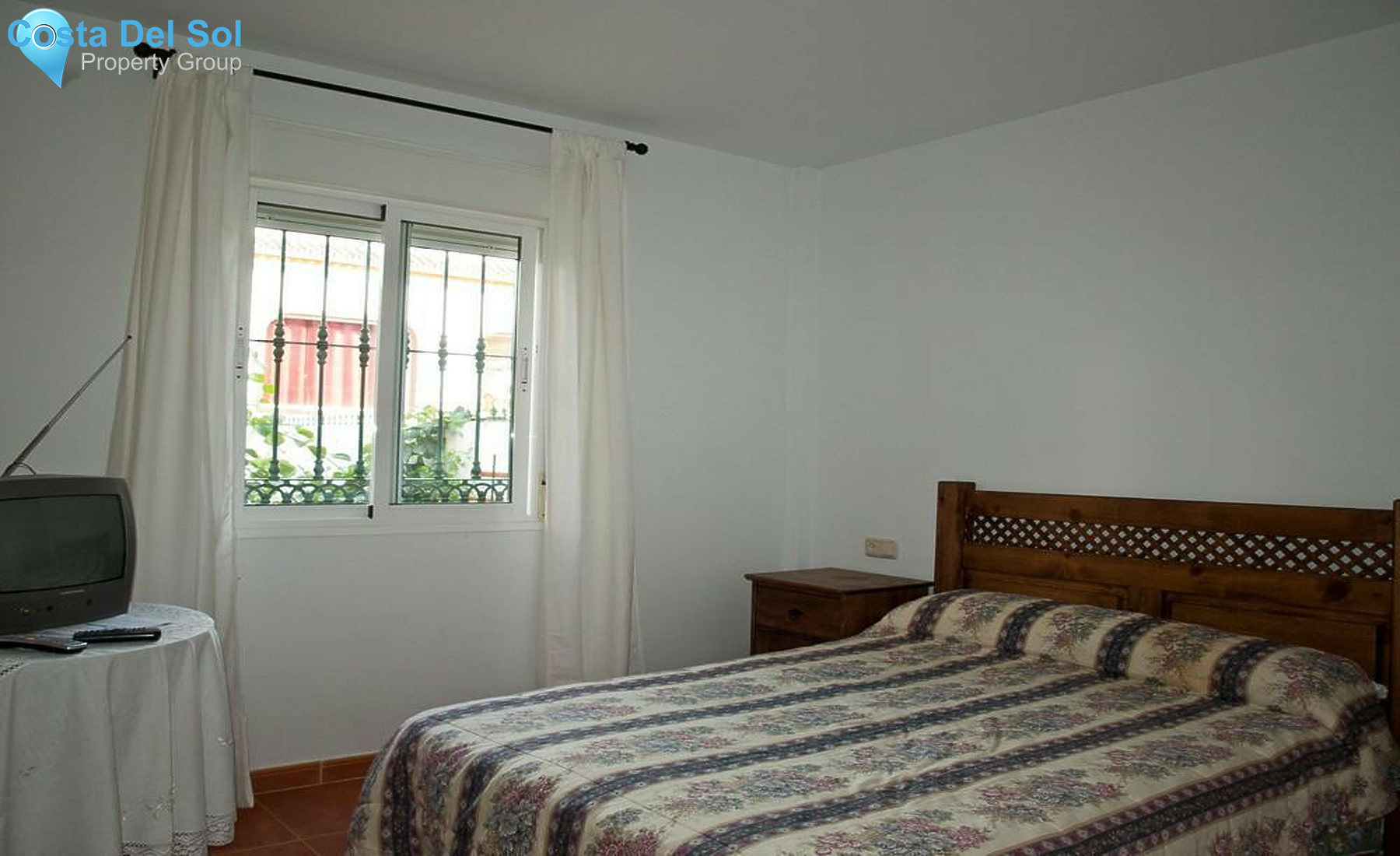 Townhouse in Guaro-1356863