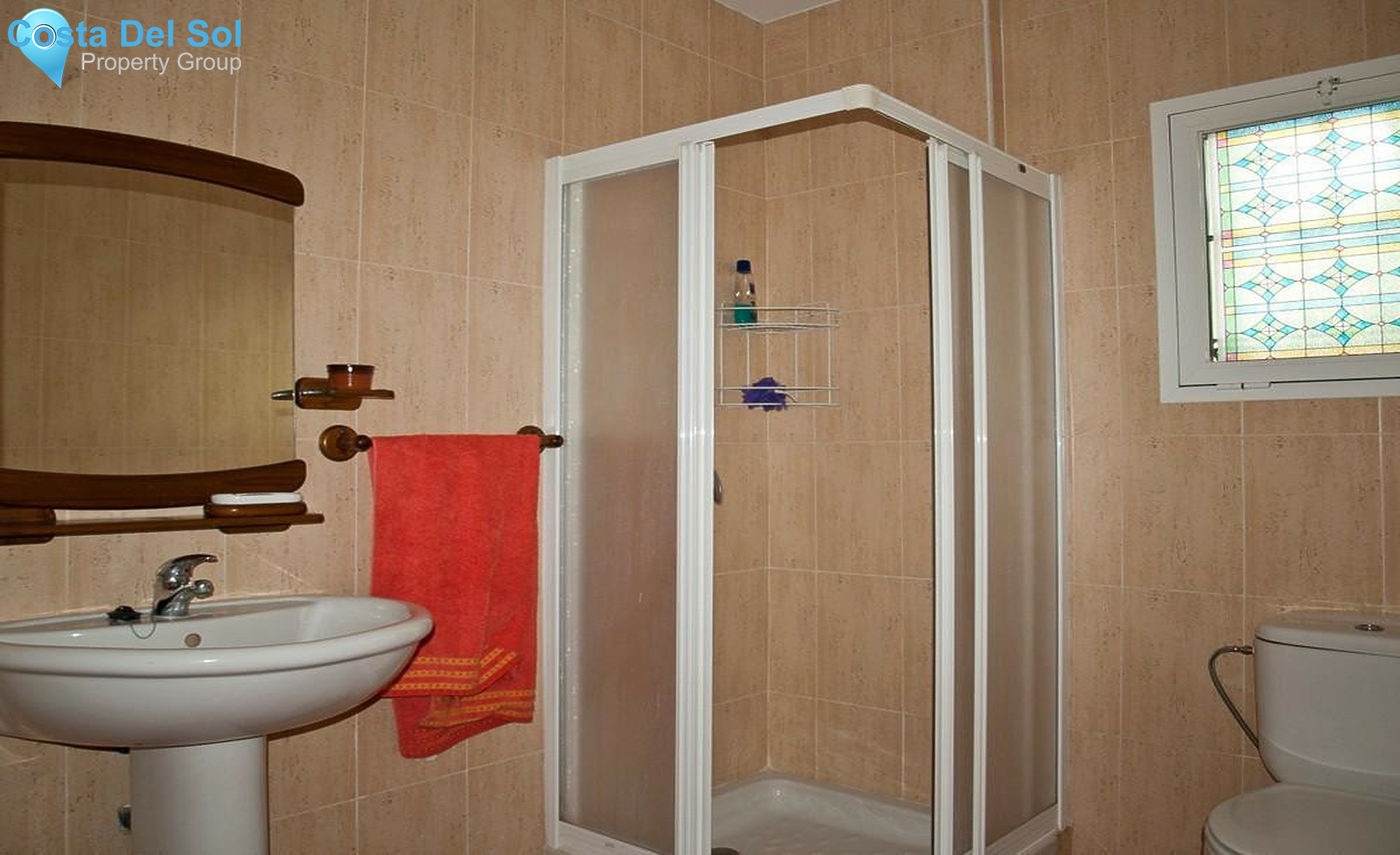 Townhouse in Guaro-1356864