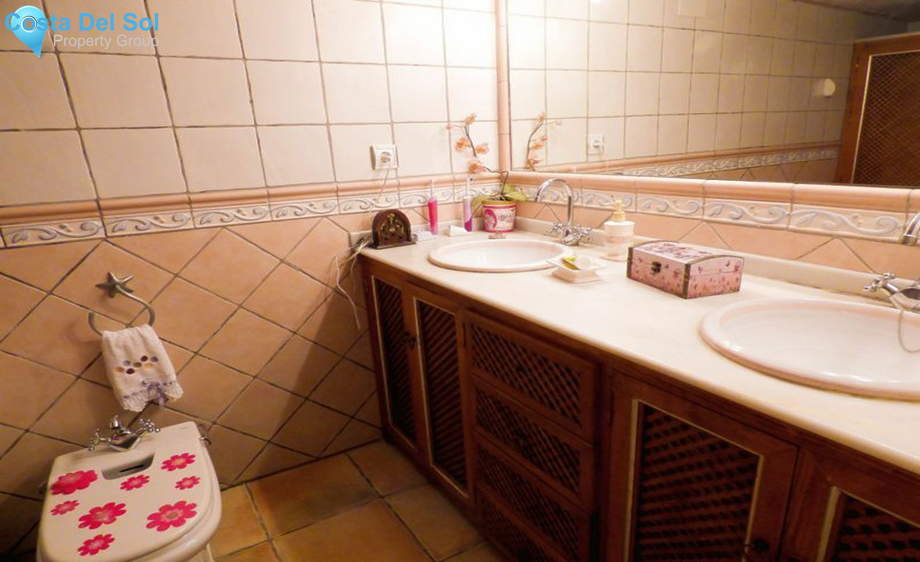 Townhouse in Marbella-1141881