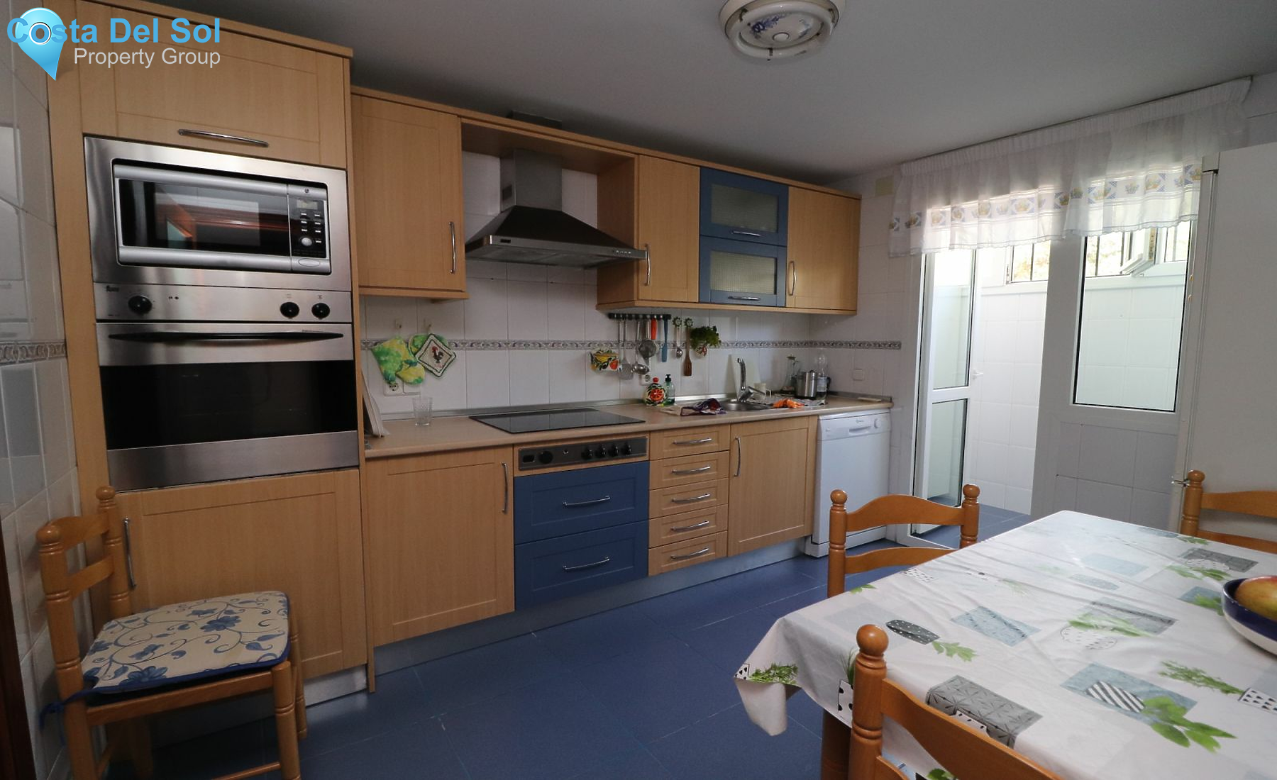 Townhouse in Marbella-1186114