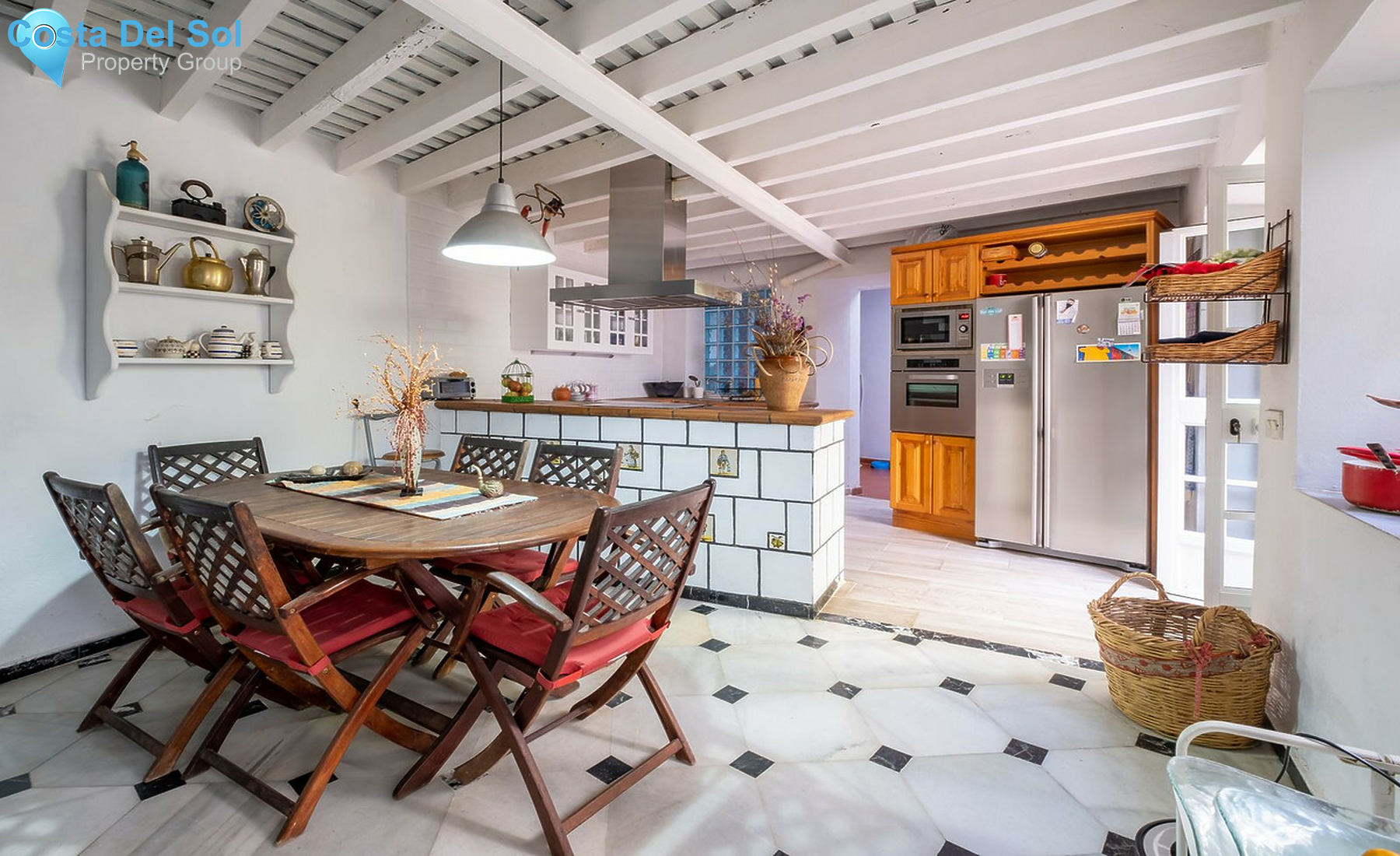 Townhouse in San Roque-1528037