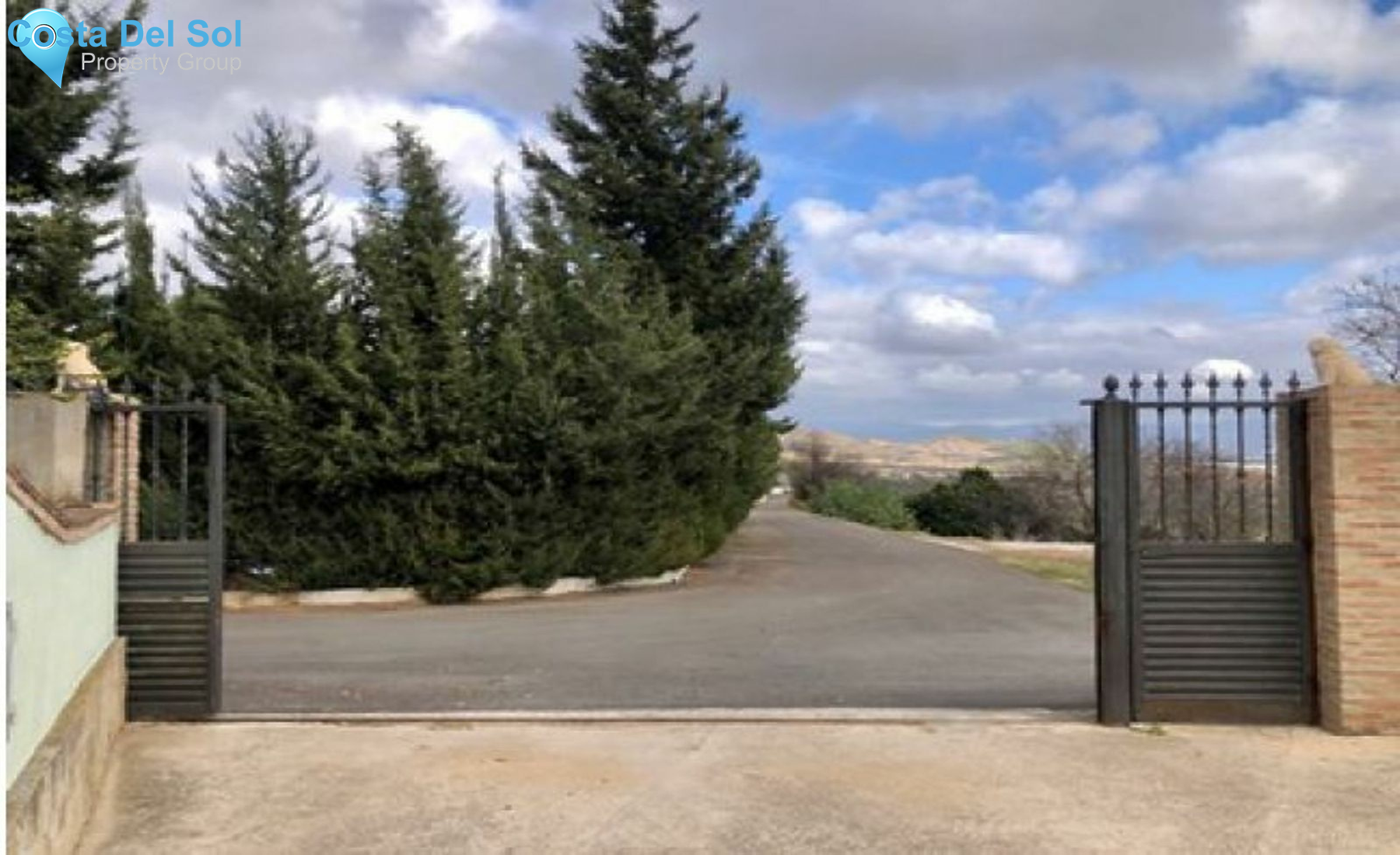 Bungalow in Alhaurín de la Torre-1467267