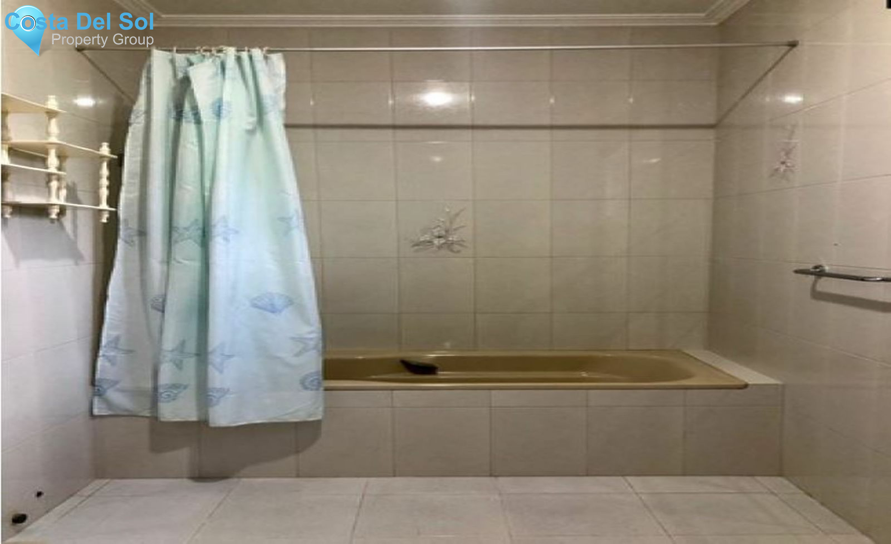 Bungalow in Alhaurín de la Torre-1467280