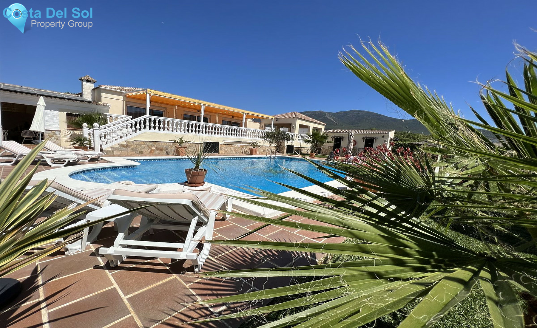 Commercial in Alhaurín el Grande-1323317