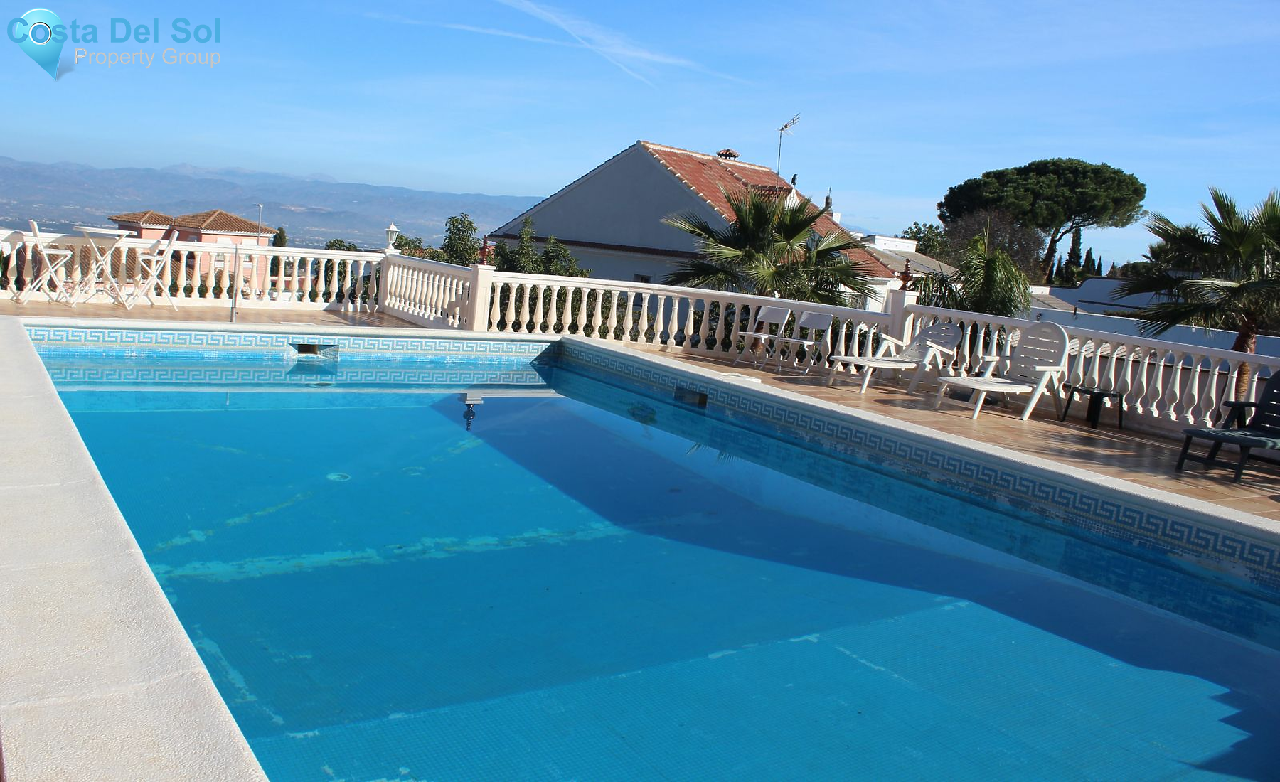 Detached Villa in Alhaurín de la Torre-1125913