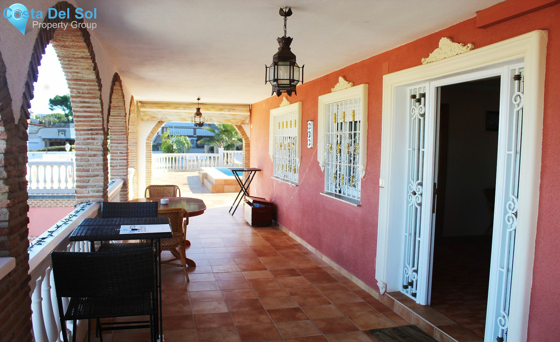 Detached Villa in Alhaurín de la Torre-1125916