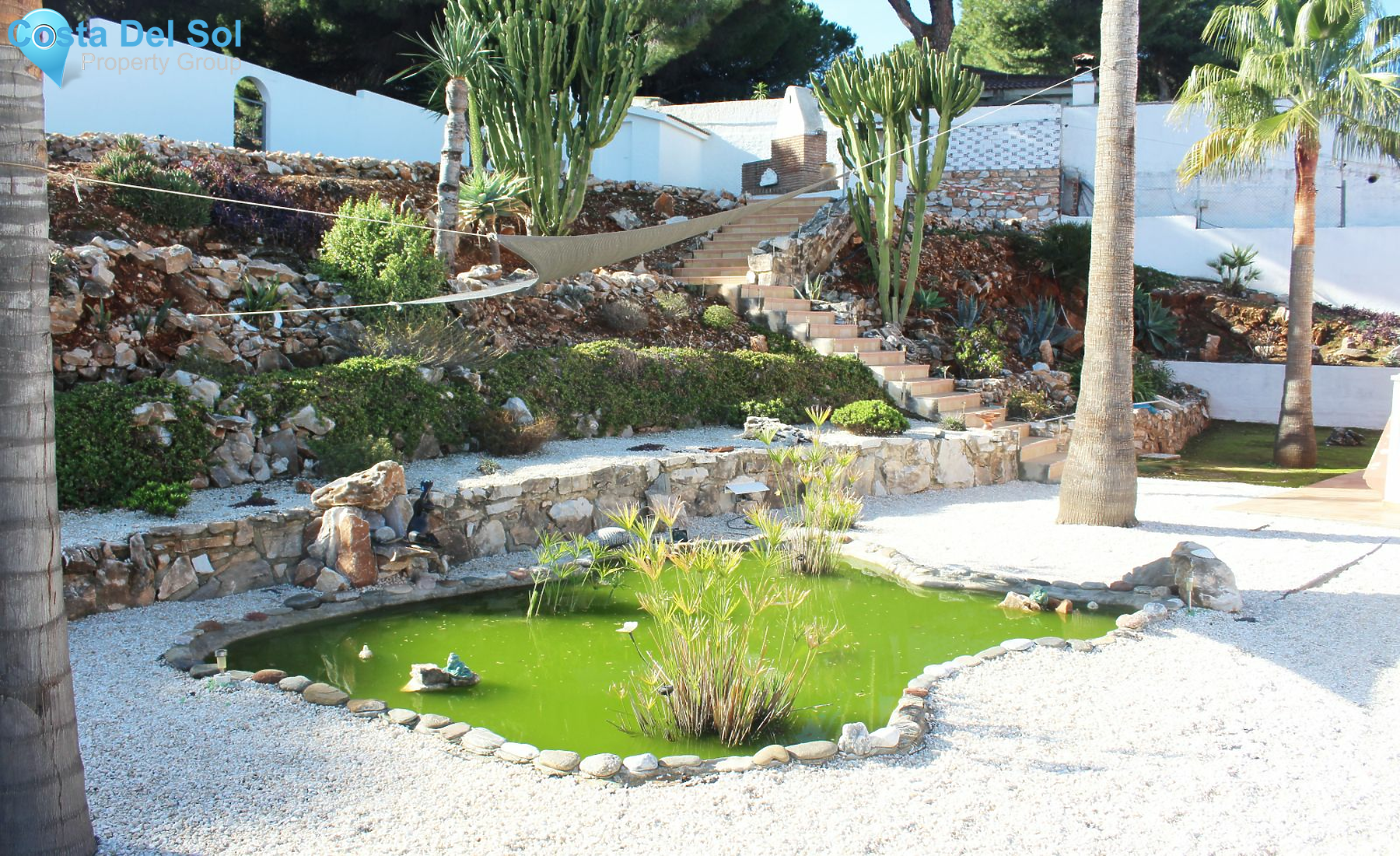 Detached Villa in Alhaurín de la Torre-1125919