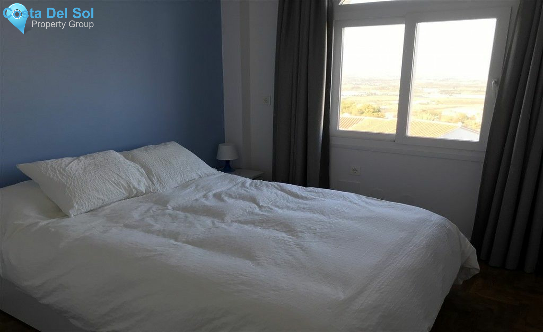 Detached Villa in Alhaurín de la Torre-1183155