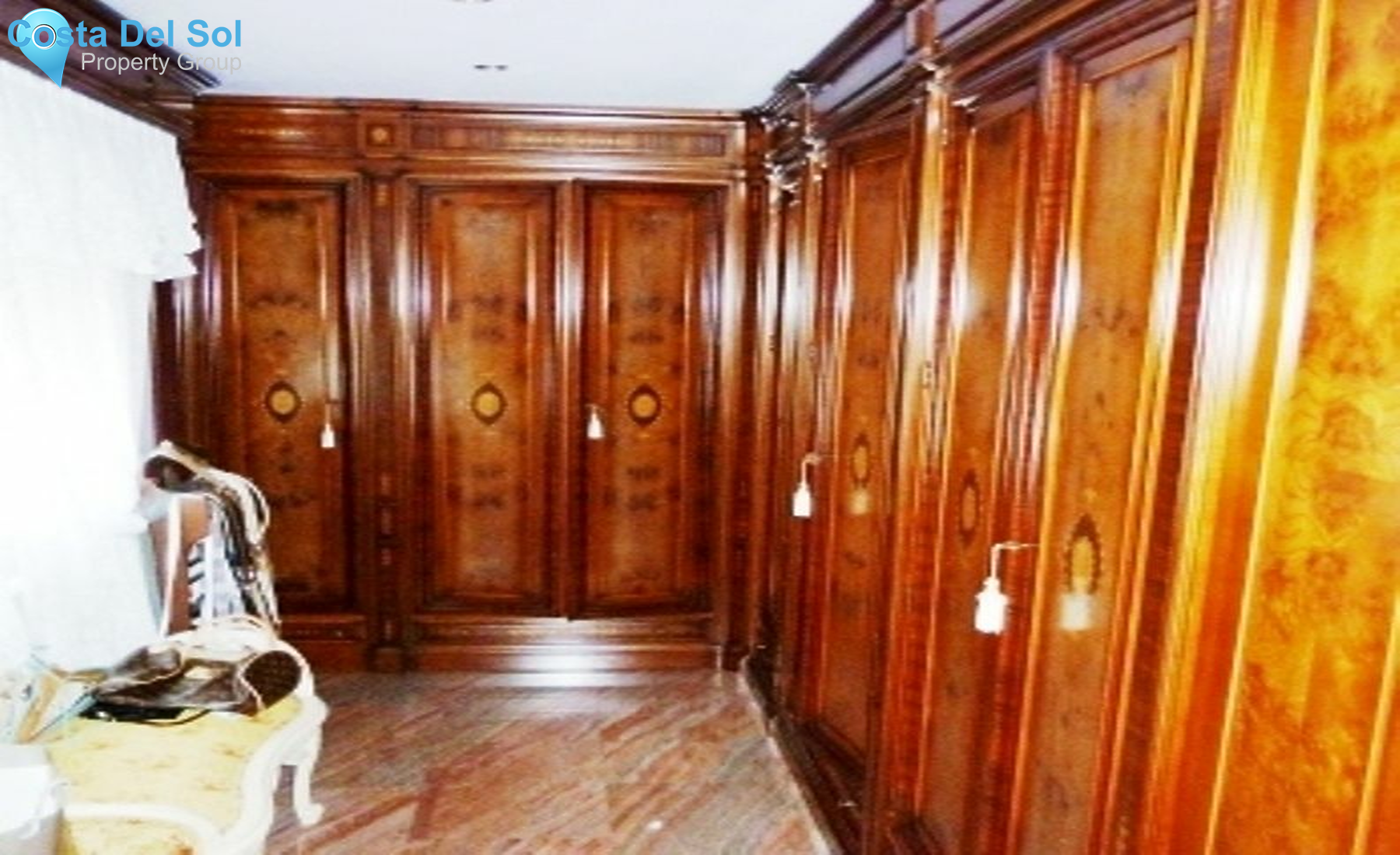 Detached Villa in Alhaurín de la Torre-1226556