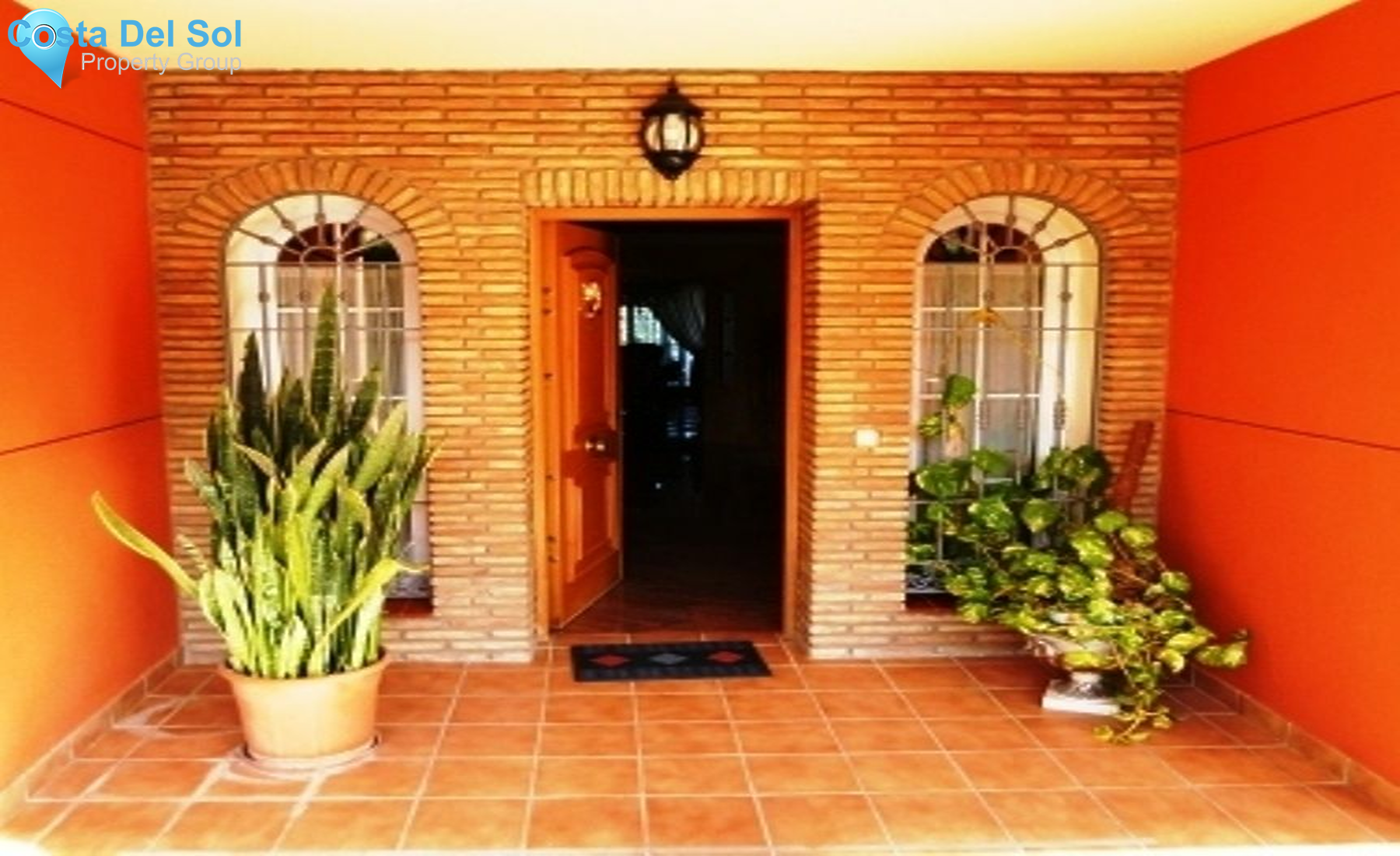 Detached Villa in Alhaurín de la Torre-1226546