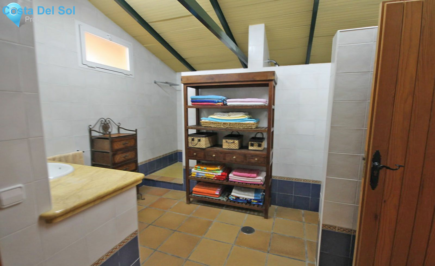 Detached Villa in Alhaurín de la Torre-1429529