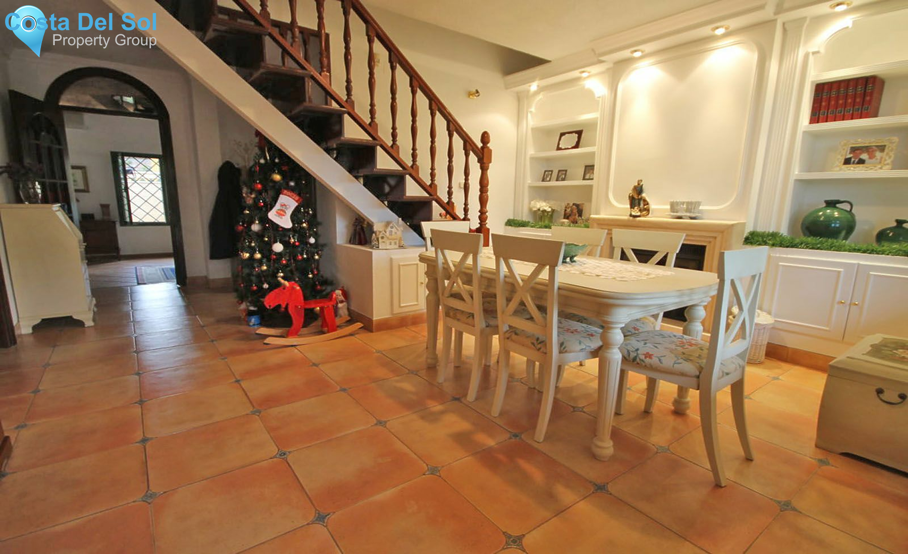 Detached Villa in Alhaurín de la Torre-1429539