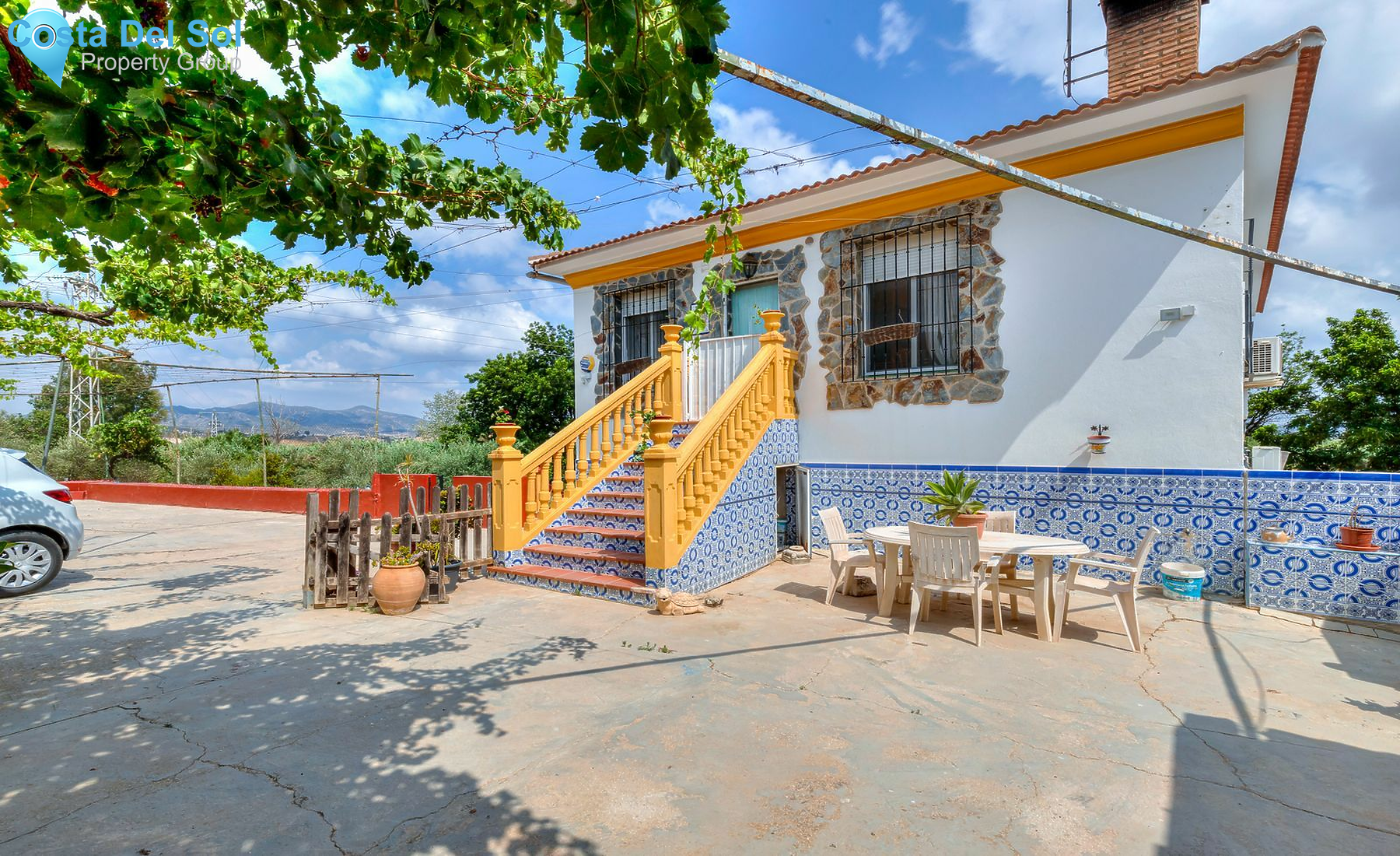 Detached Villa in Alhaurín de la Torre-1517926