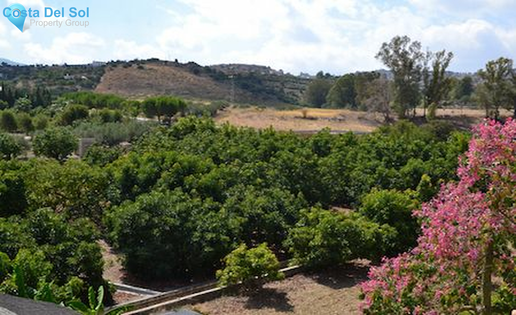 Detached Villa in Alhaurín el Grande-1516140
