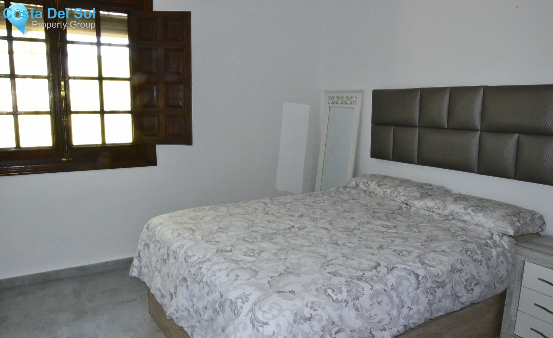 Detached Villa in Alhaurín el Grande-1516143