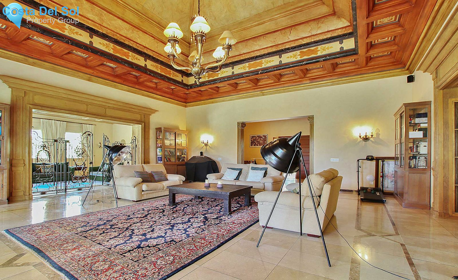 Detached Villa in Bahía de Marbella-1194071