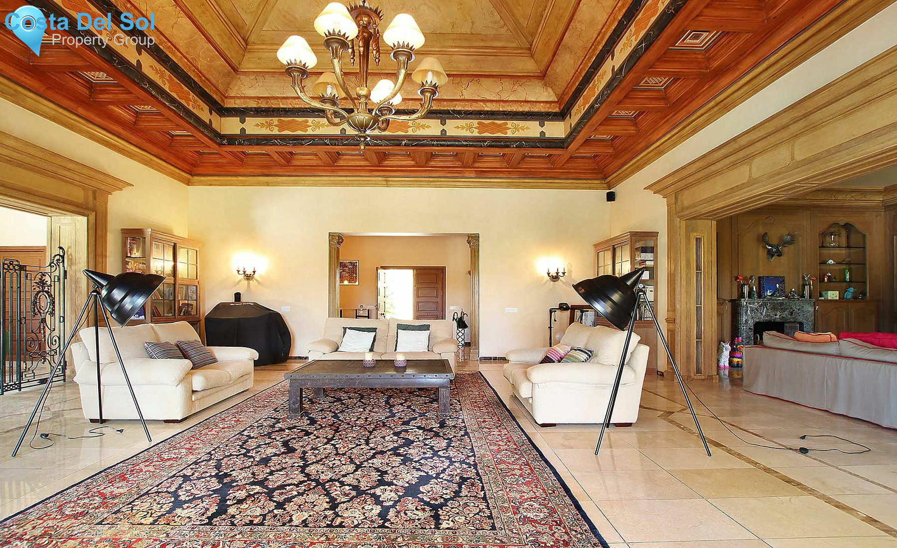 Detached Villa in Bahía de Marbella-1194077