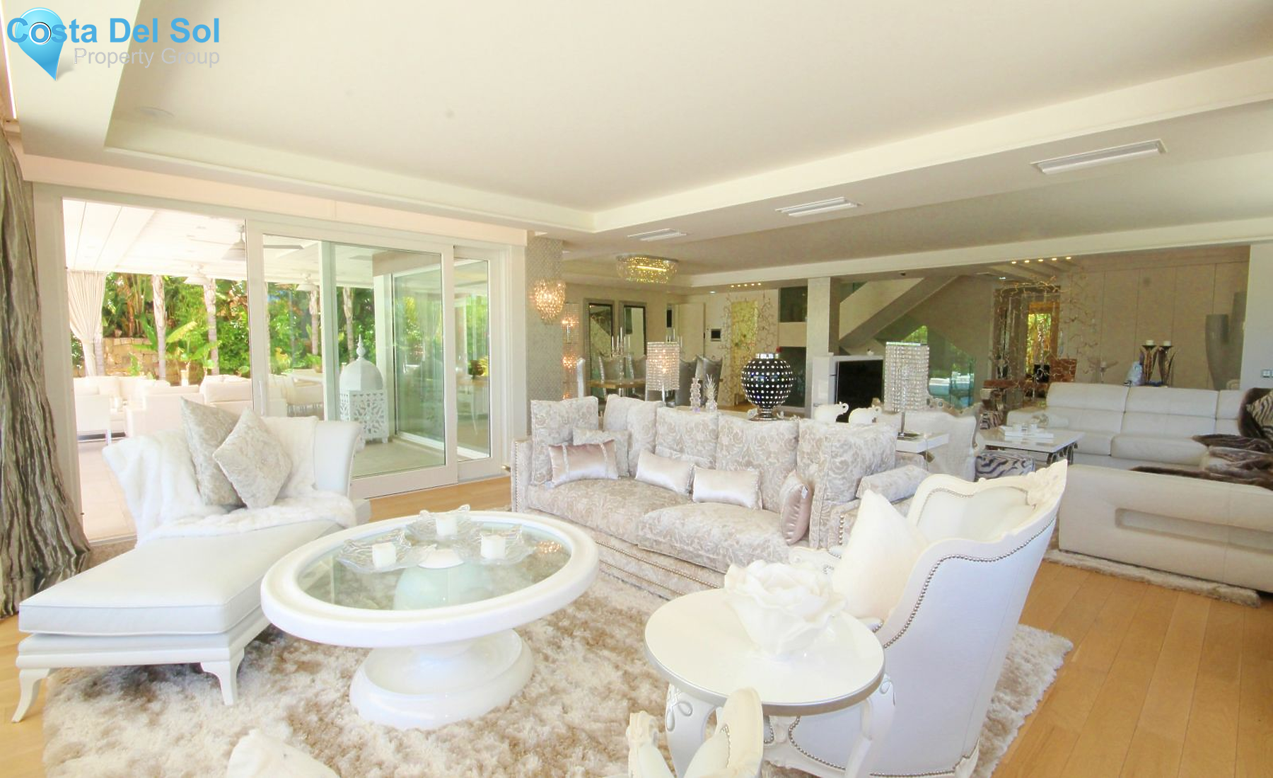 Detached Villa in Bahía de Marbella-1226086