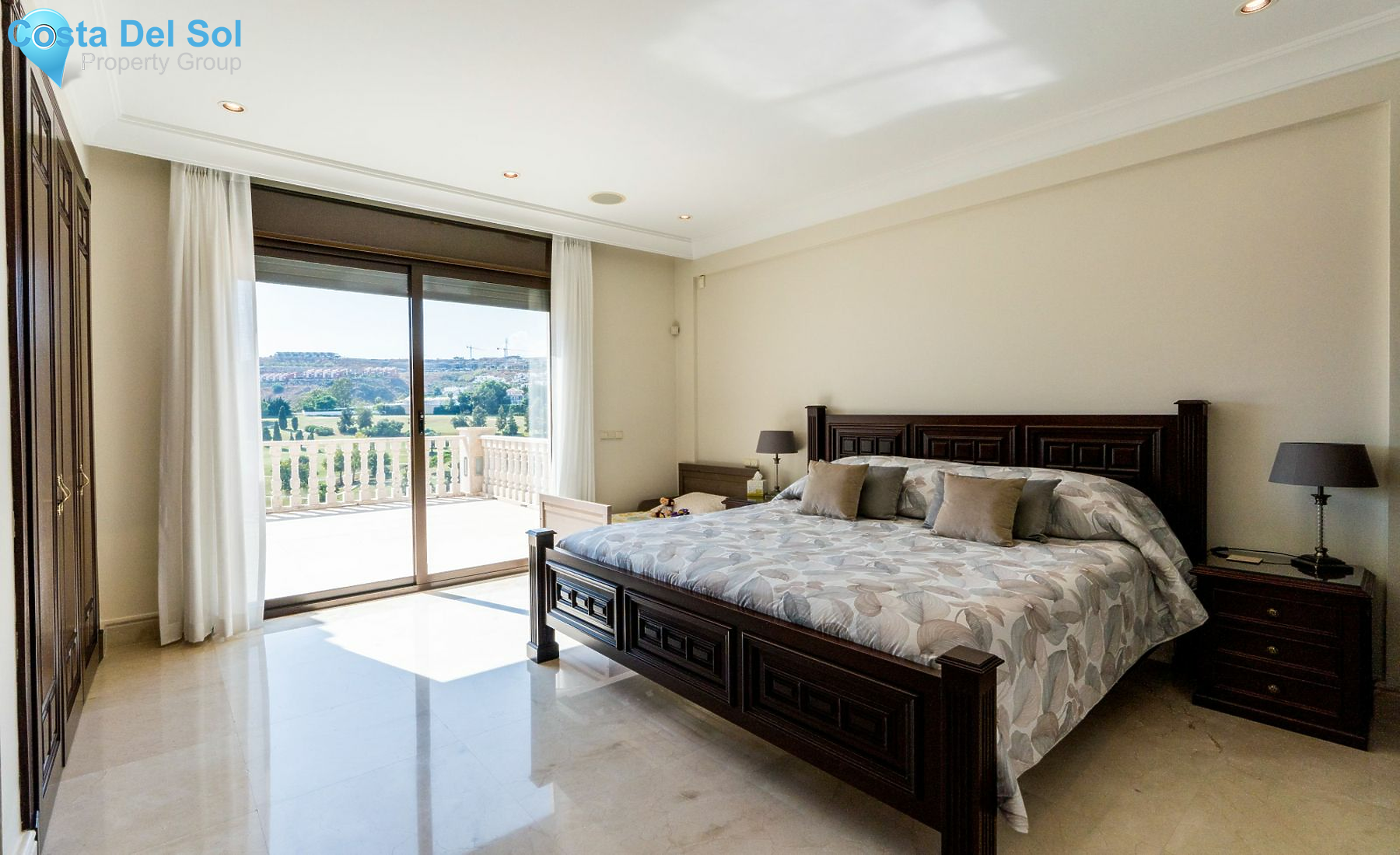 Detached Villa in Benahavís-1159098