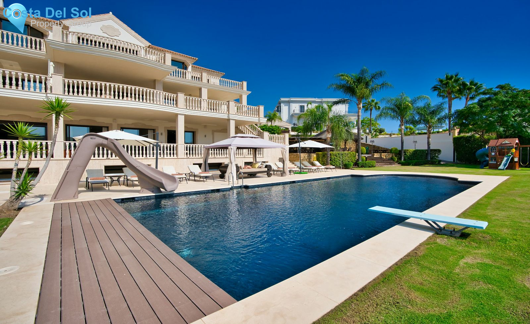 Detached Villa in Benahavís-1159085