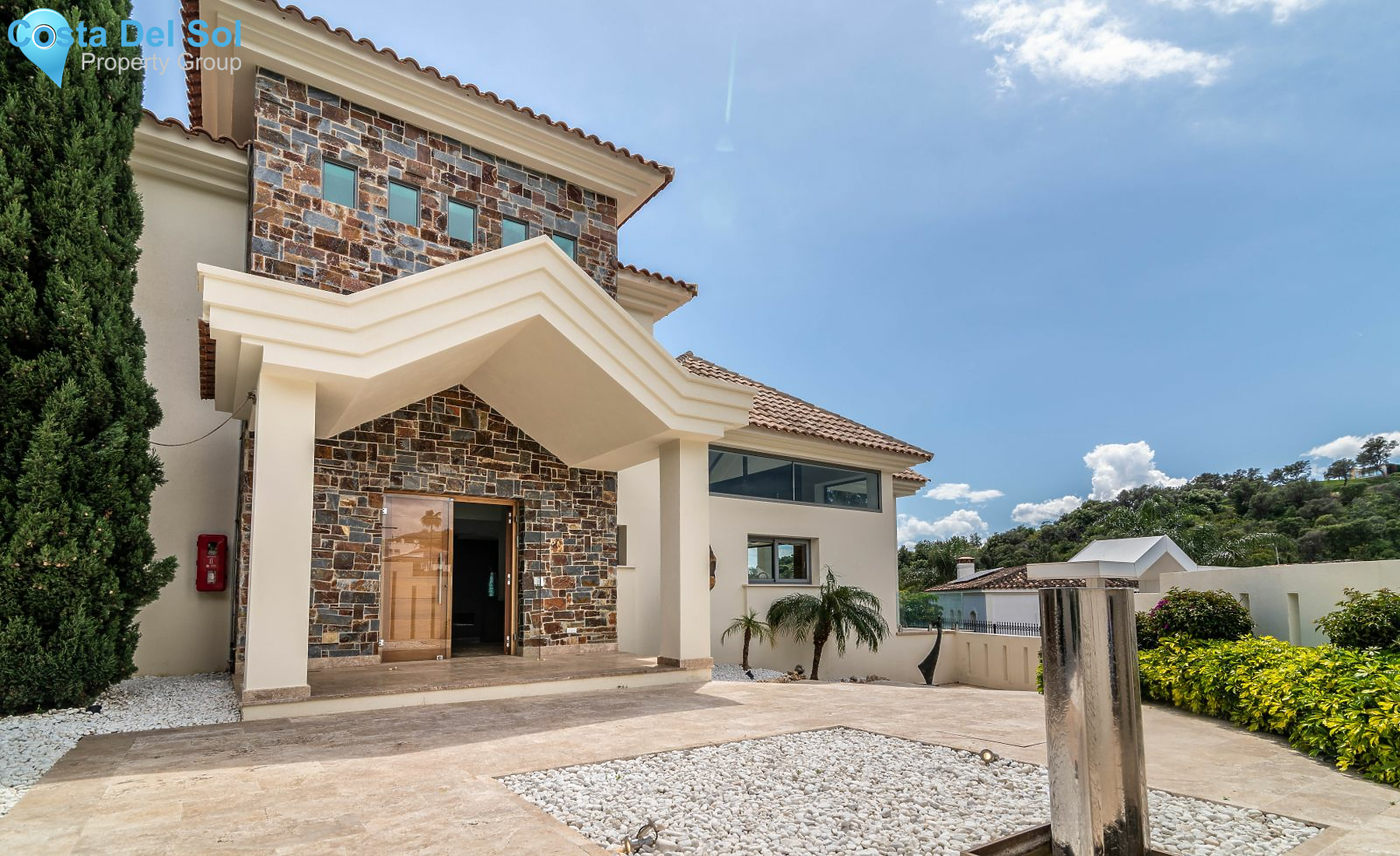 Detached Villa in Benahavís-1174931