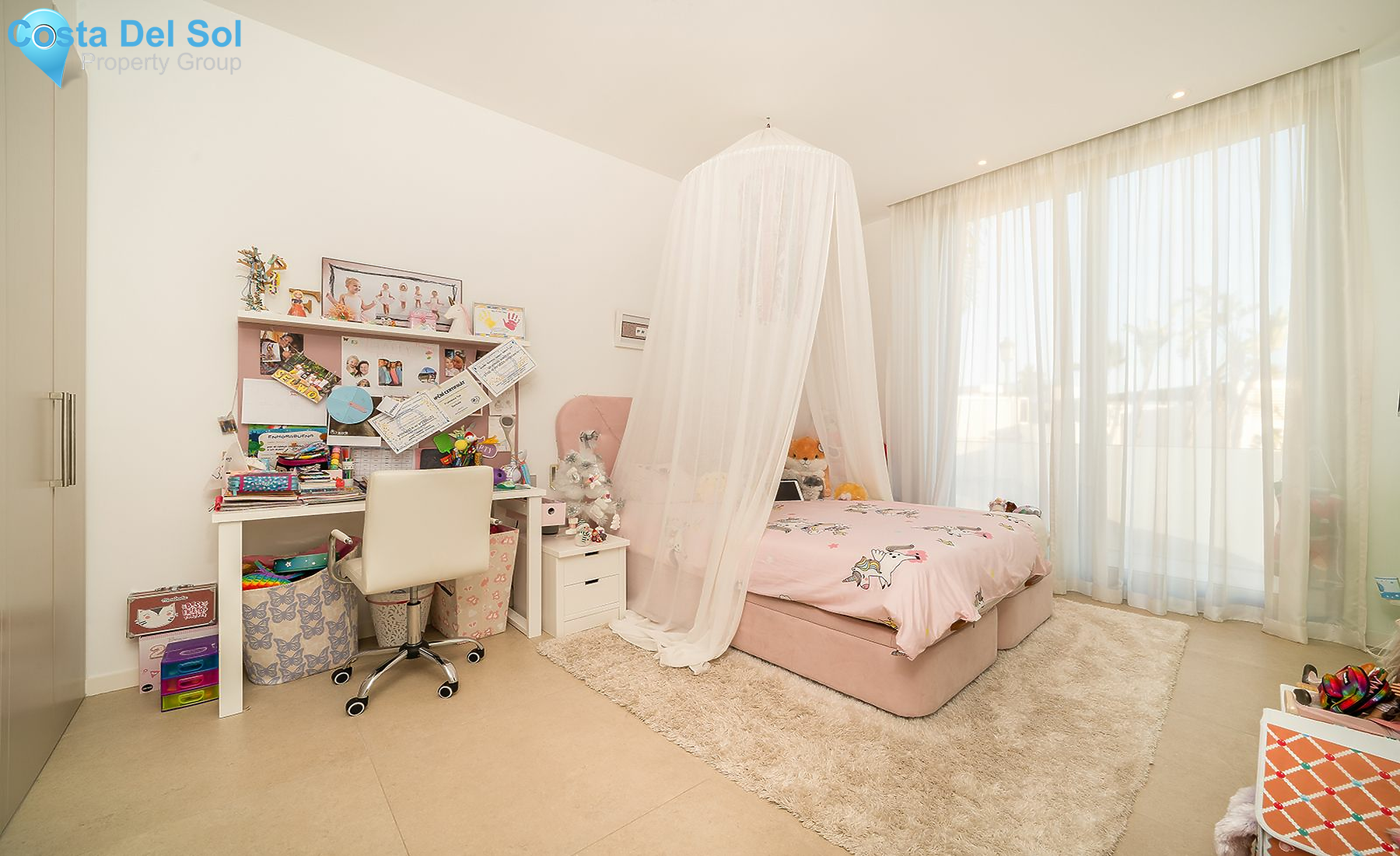 Detached Villa in Benahavís-1216462