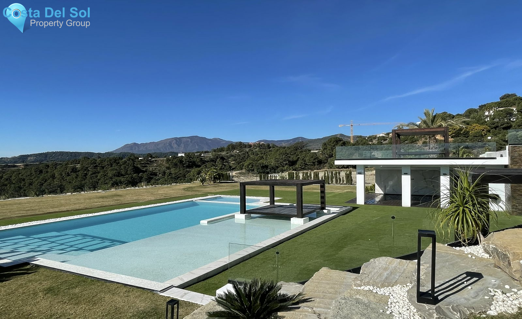 Detached Villa in Benahavís-1425700