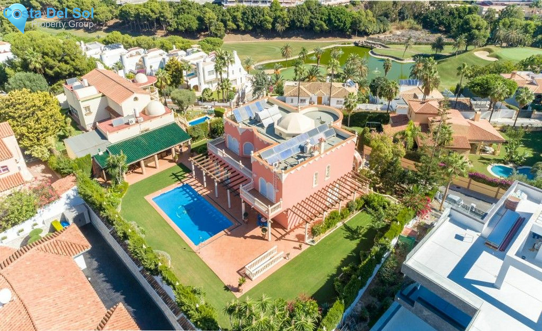 Detached Villa in Benalmadena-1472261