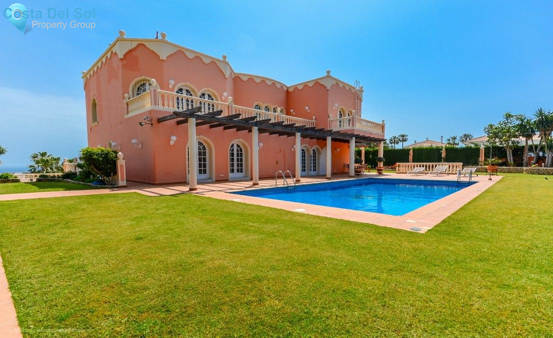 Detached Villa in Benalmadena-1472276