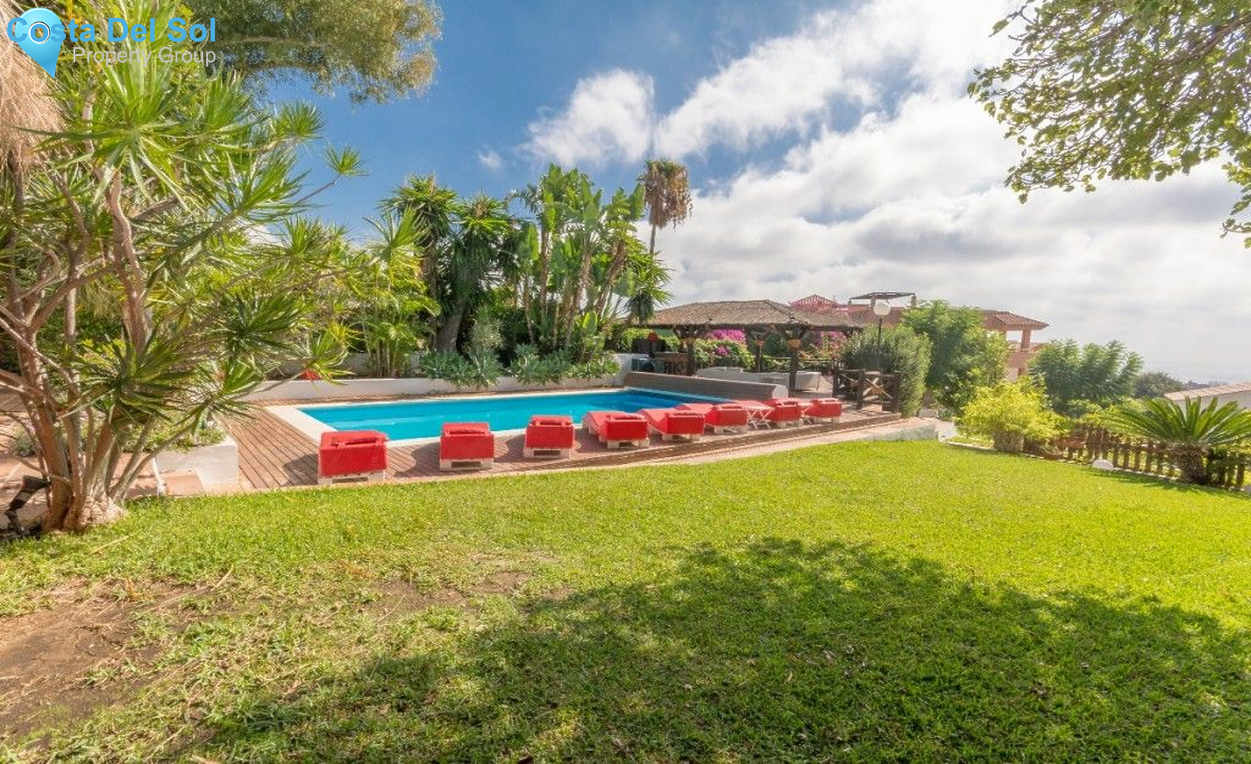 Detached Villa in Benalmadena Pueblo