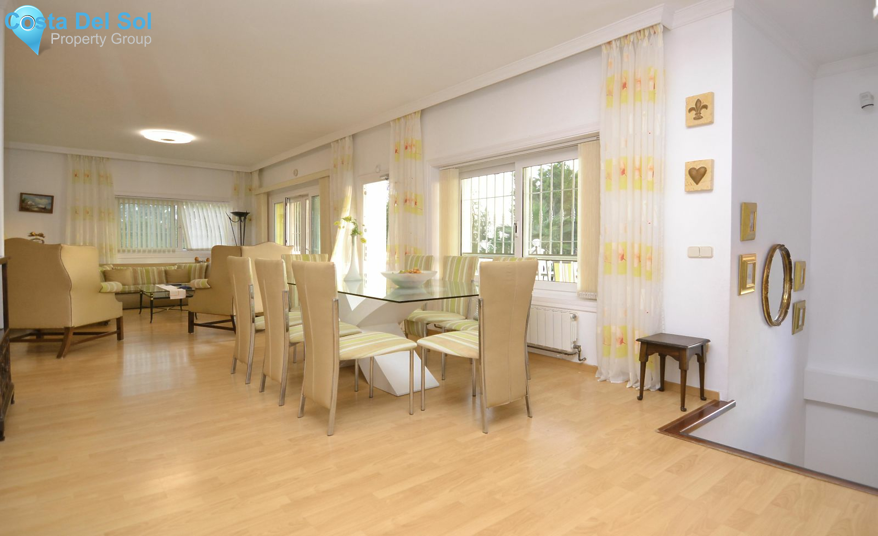 Detached Villa in Benalmadena Pueblo-1428031