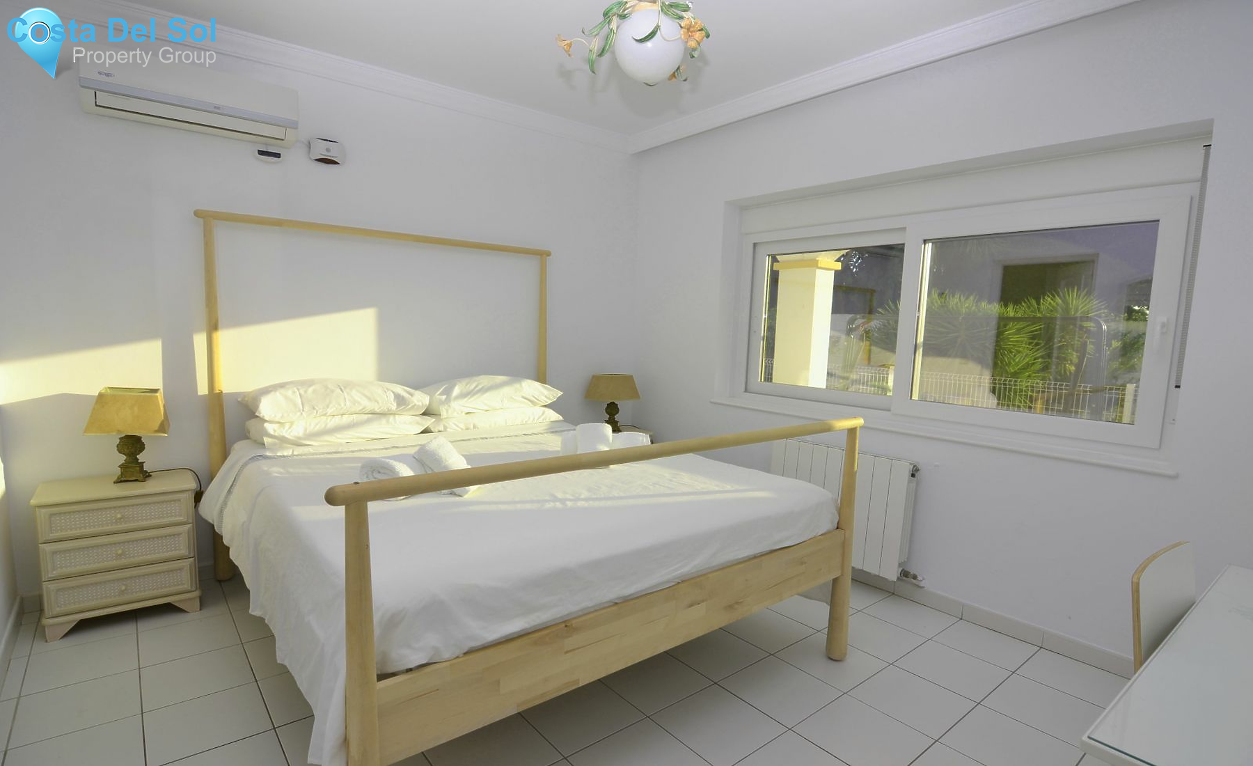 Detached Villa in Benalmadena Pueblo-1428038
