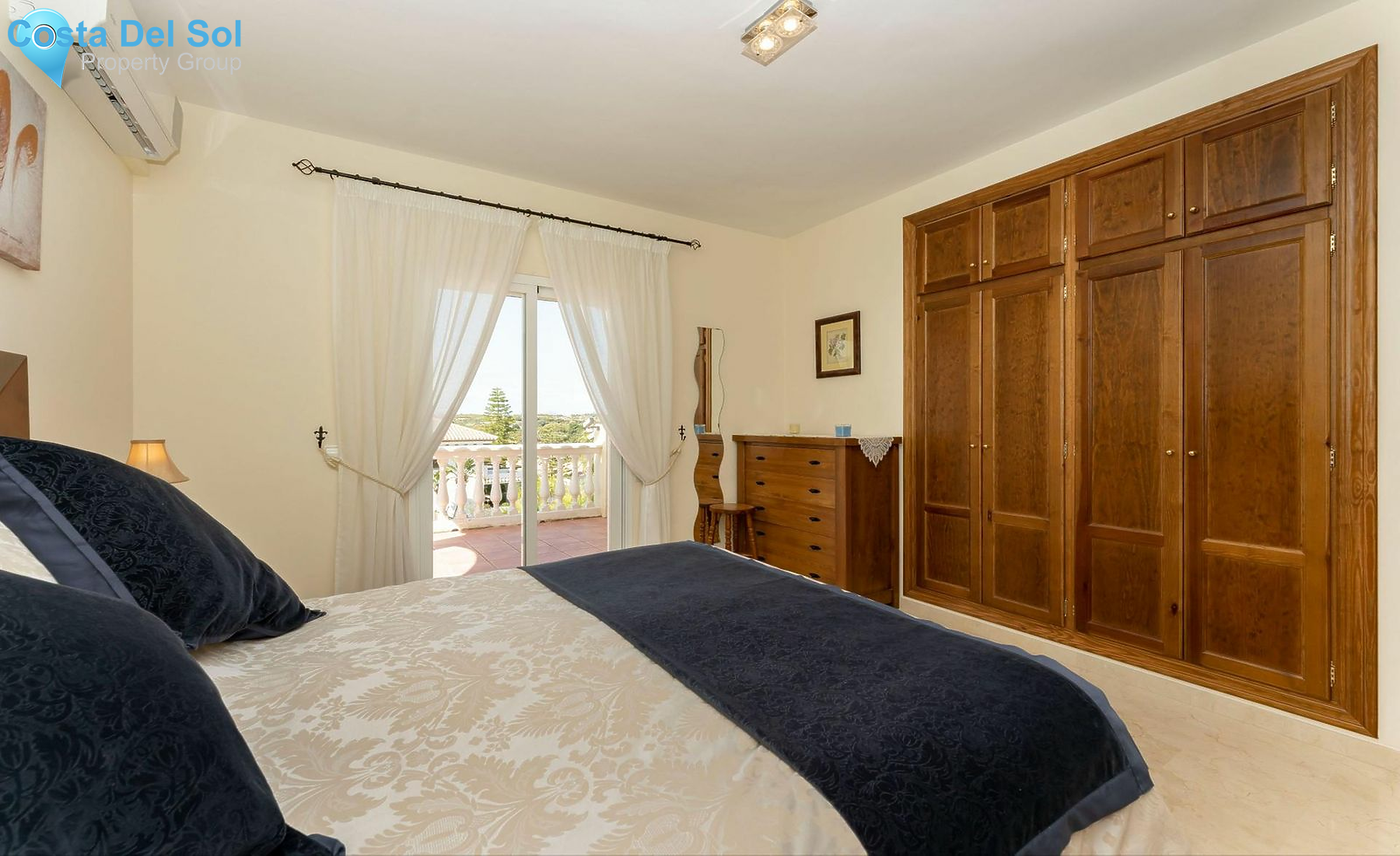 Detached Villa in Coín-1197068